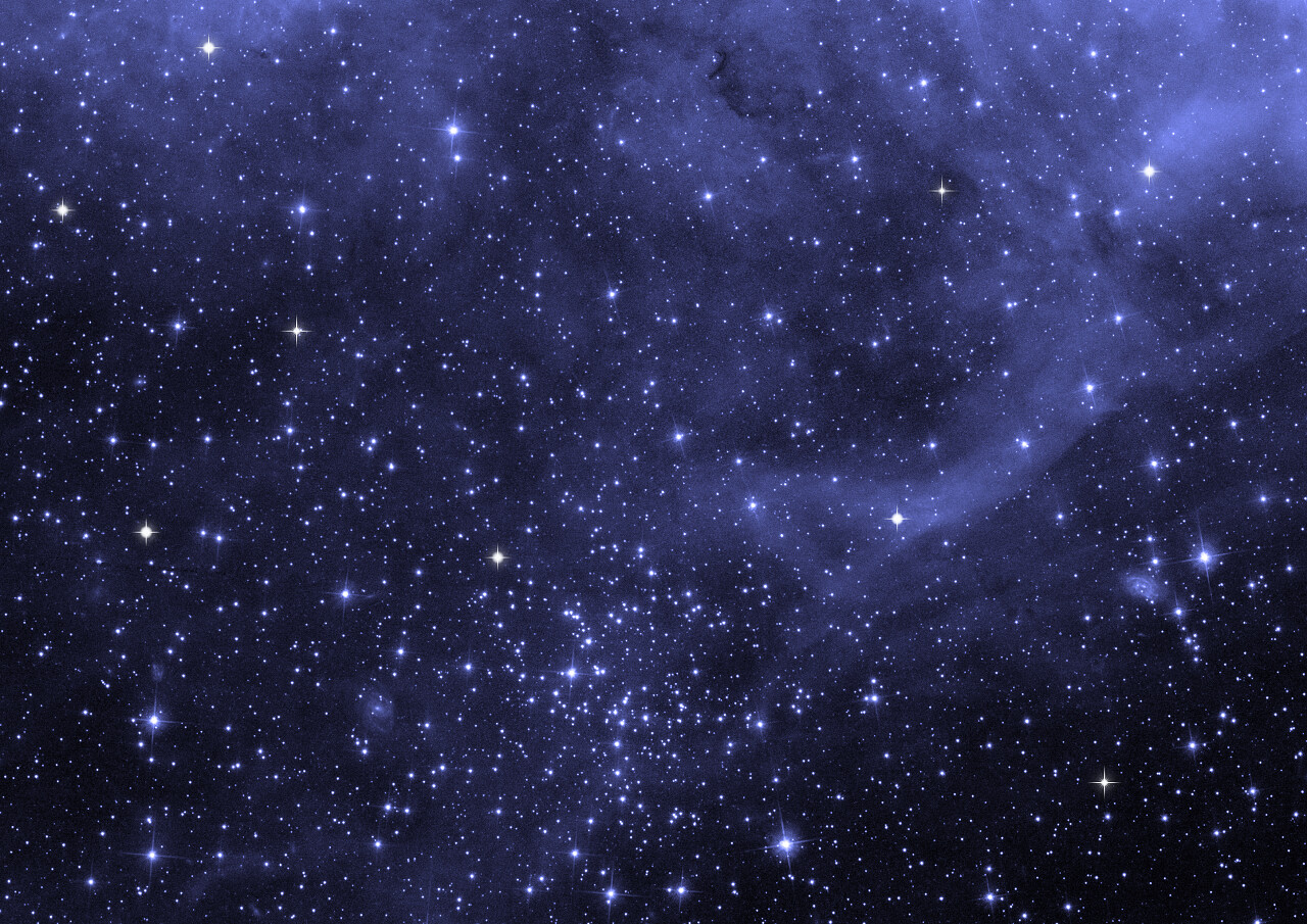 美丽夜色中的点点繁星