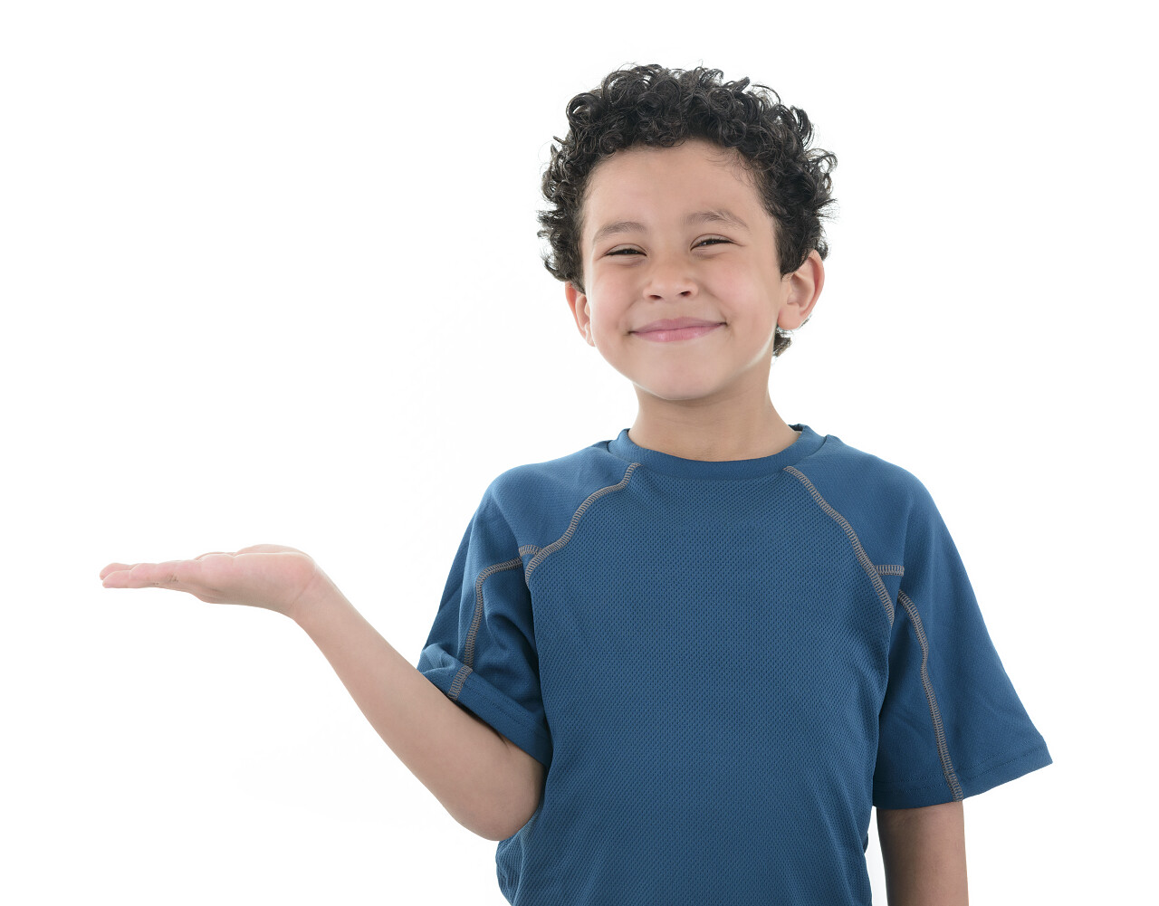 可爱的小男孩张开的手