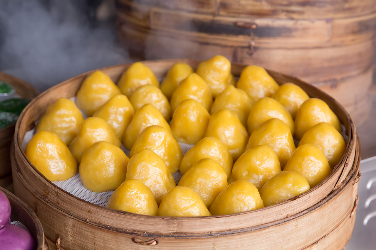 蒸笼里的窝窝头