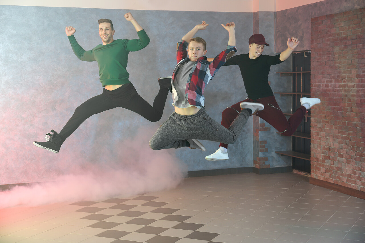 年轻的 舞者奋斗奋斗活力青春活力