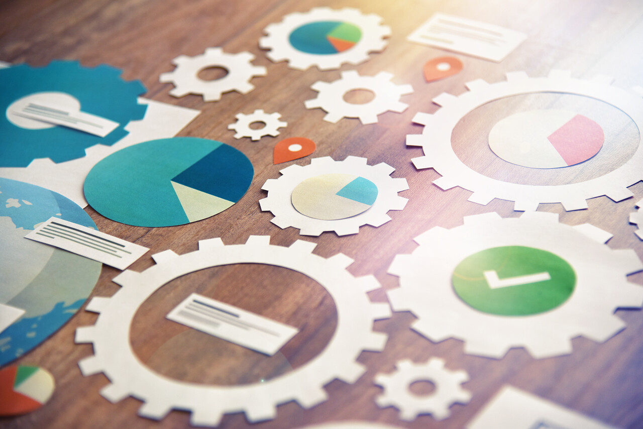 概念的网站和移动网站开发和优化社交平台