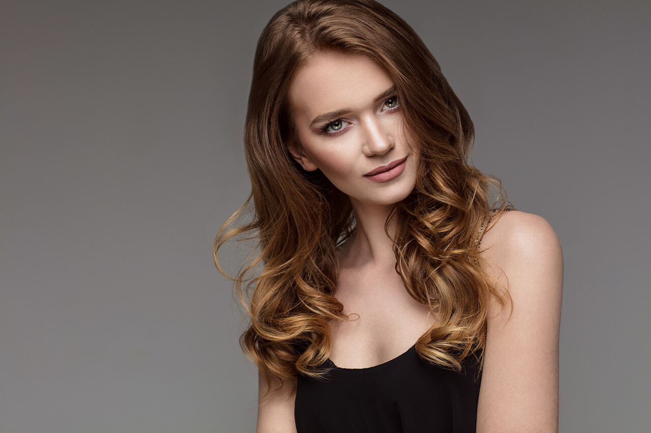 时尚的美女模特