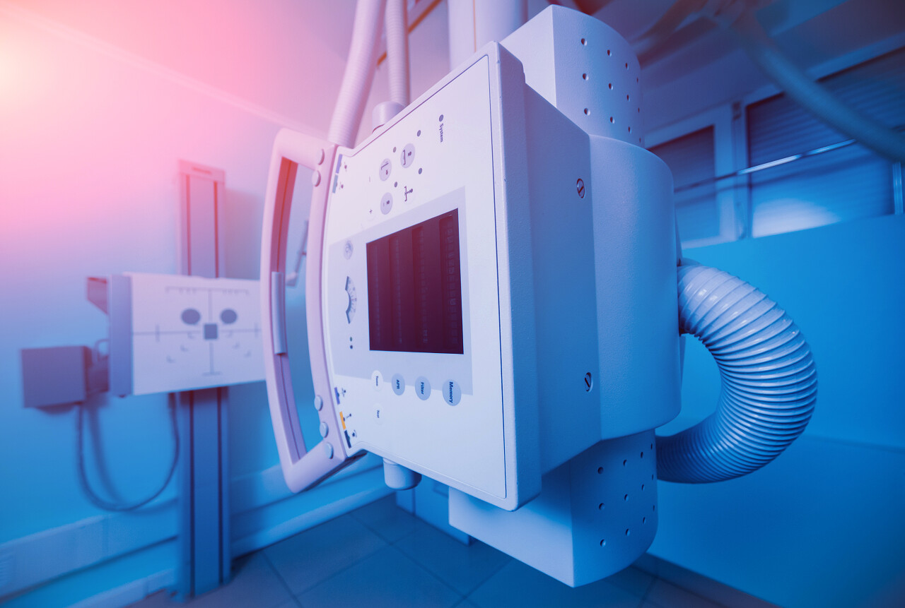 医院的 x 光室经典的天花板安装 x 射线系统