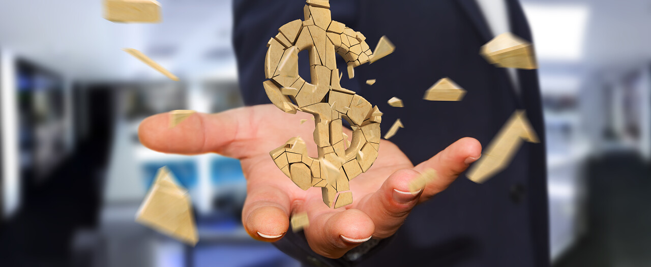 商人在爆炸美元货币的3d渲染模糊背景智能财务