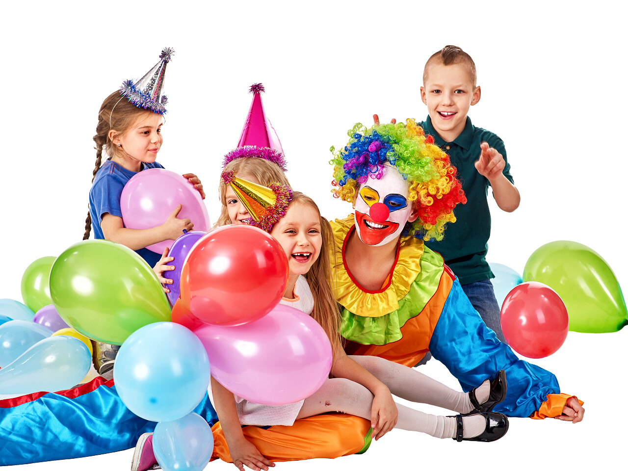 小丑和孩子们在玩耍