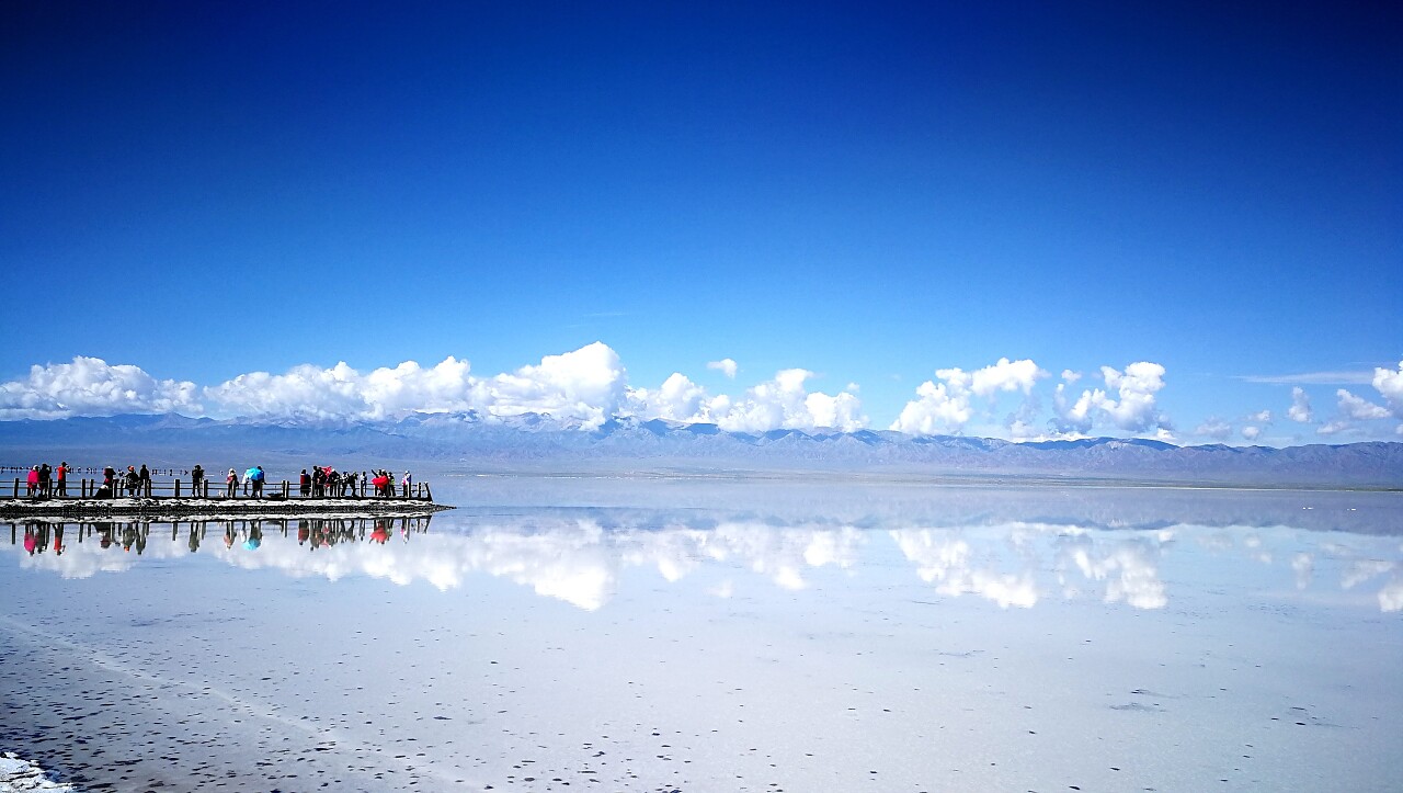 盐湖青海旅游