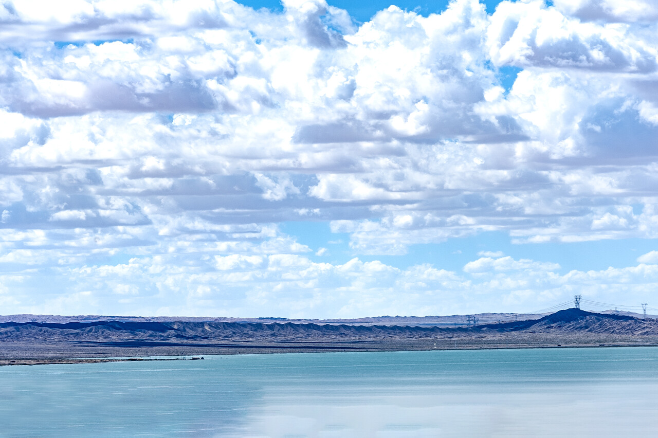 盐湖景观青海旅游