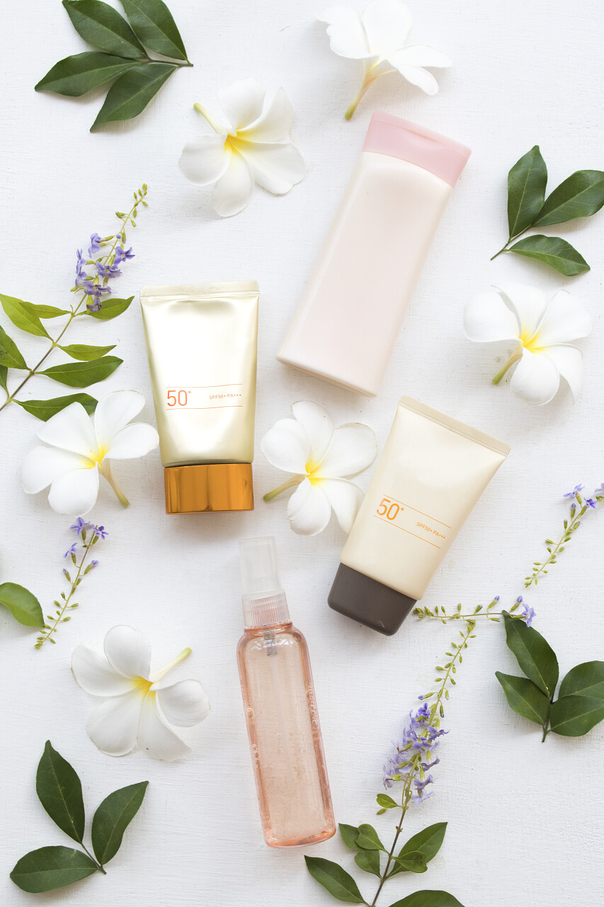 清新天然化妆品防晒霜