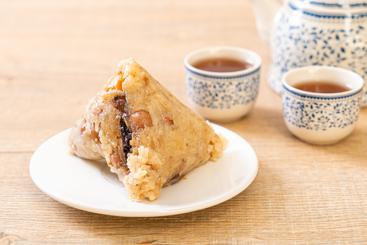 端午节粽子端午节美食粽子或中国传统糯米饺子端午节