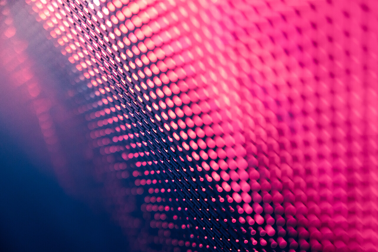 闭锁LED模糊了屏幕