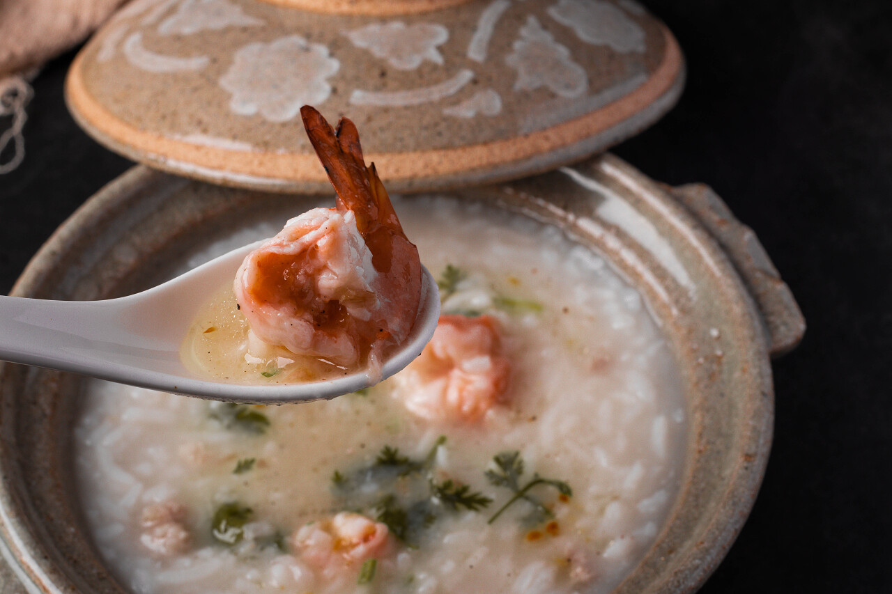 虾仁粥或海鲜粥