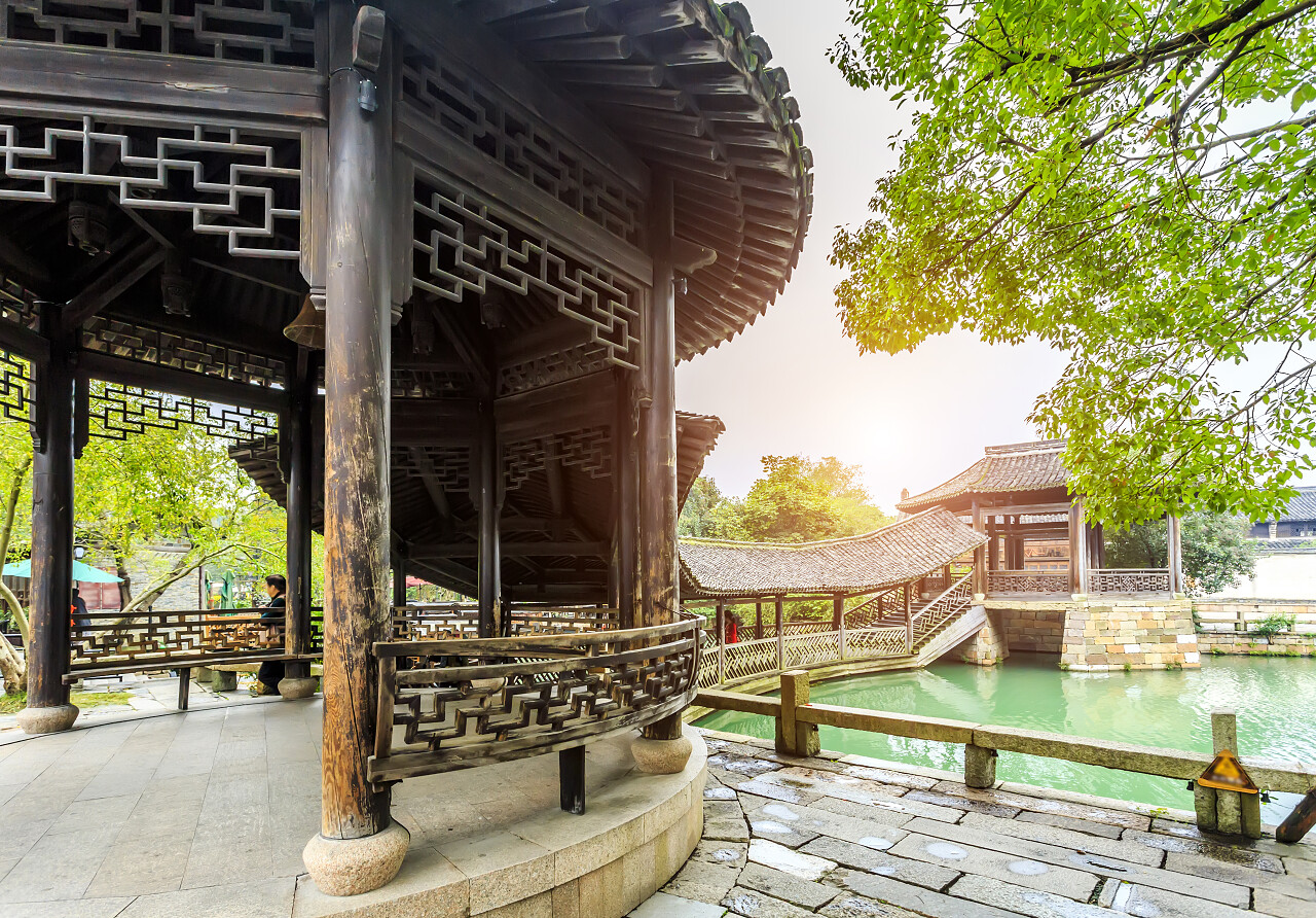 河边上的古建筑浙江乌镇