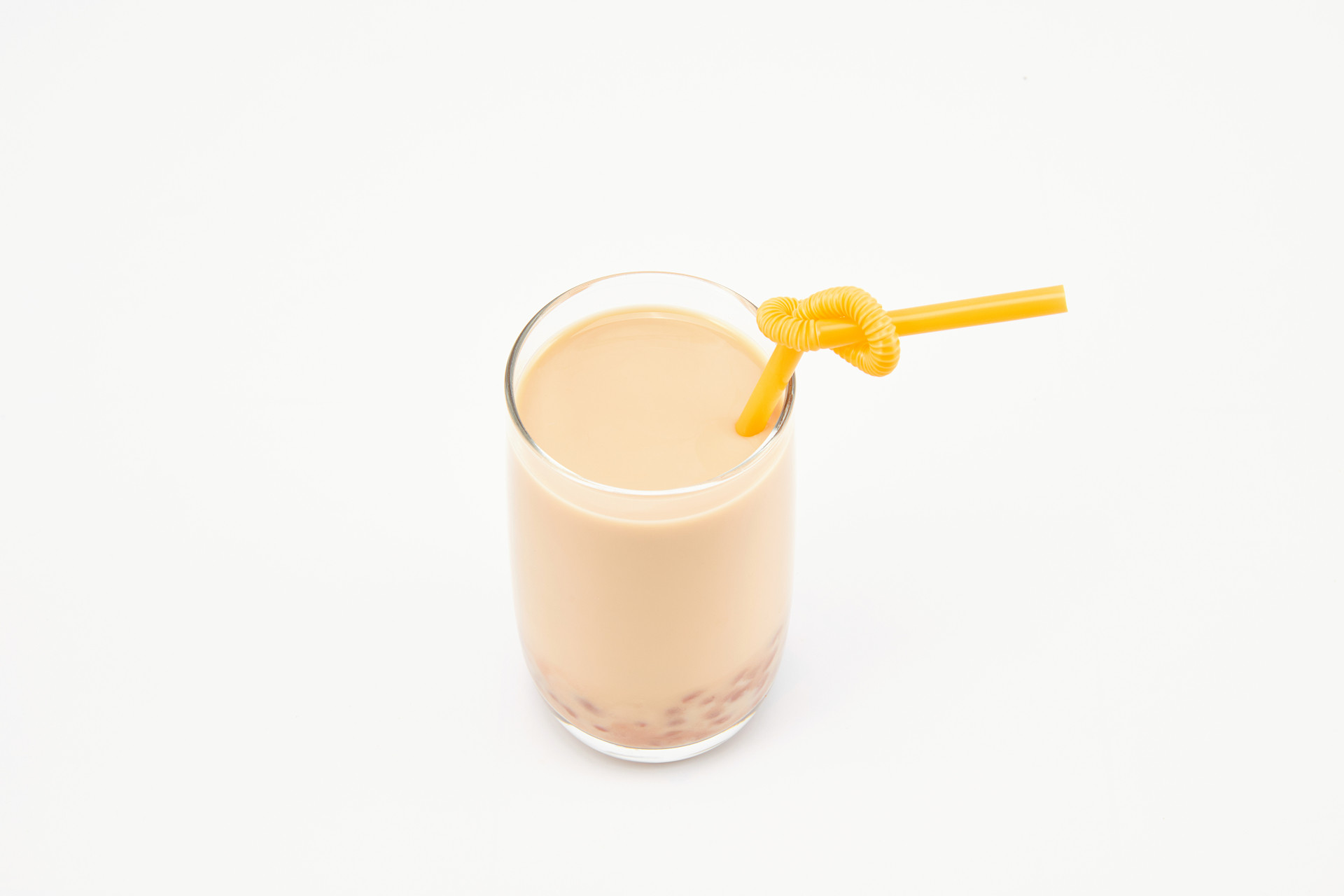 灰底透明杯子吸管奶茶一杯奶茶红豆奶茶饮品饮料