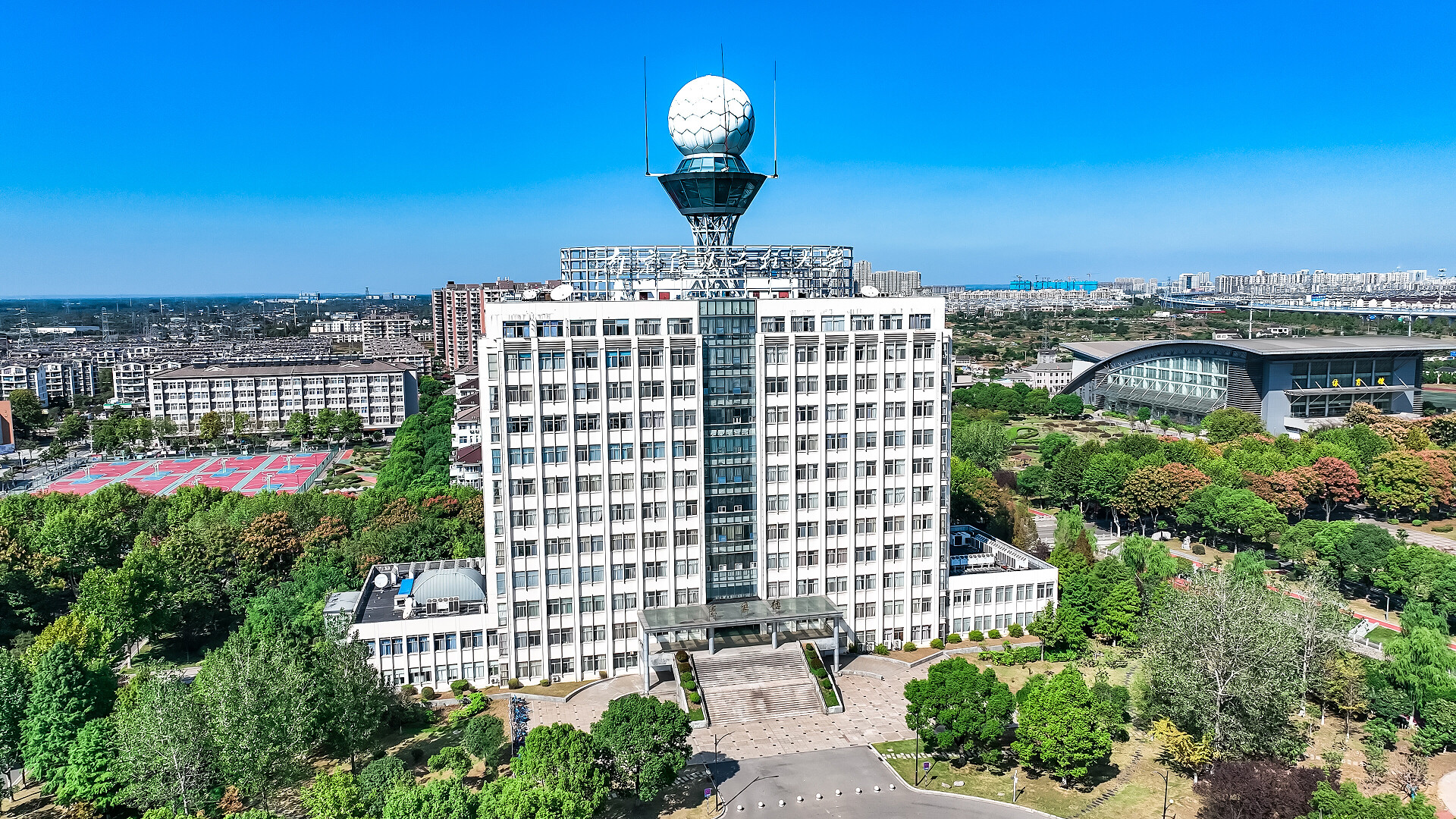 南京信息工程大学校园环境