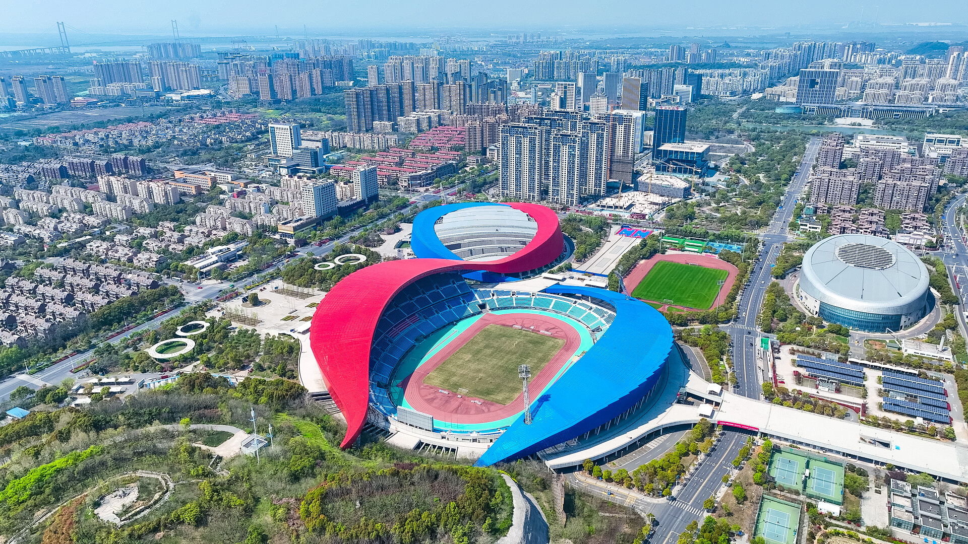 高清镇江城市地标体育馆