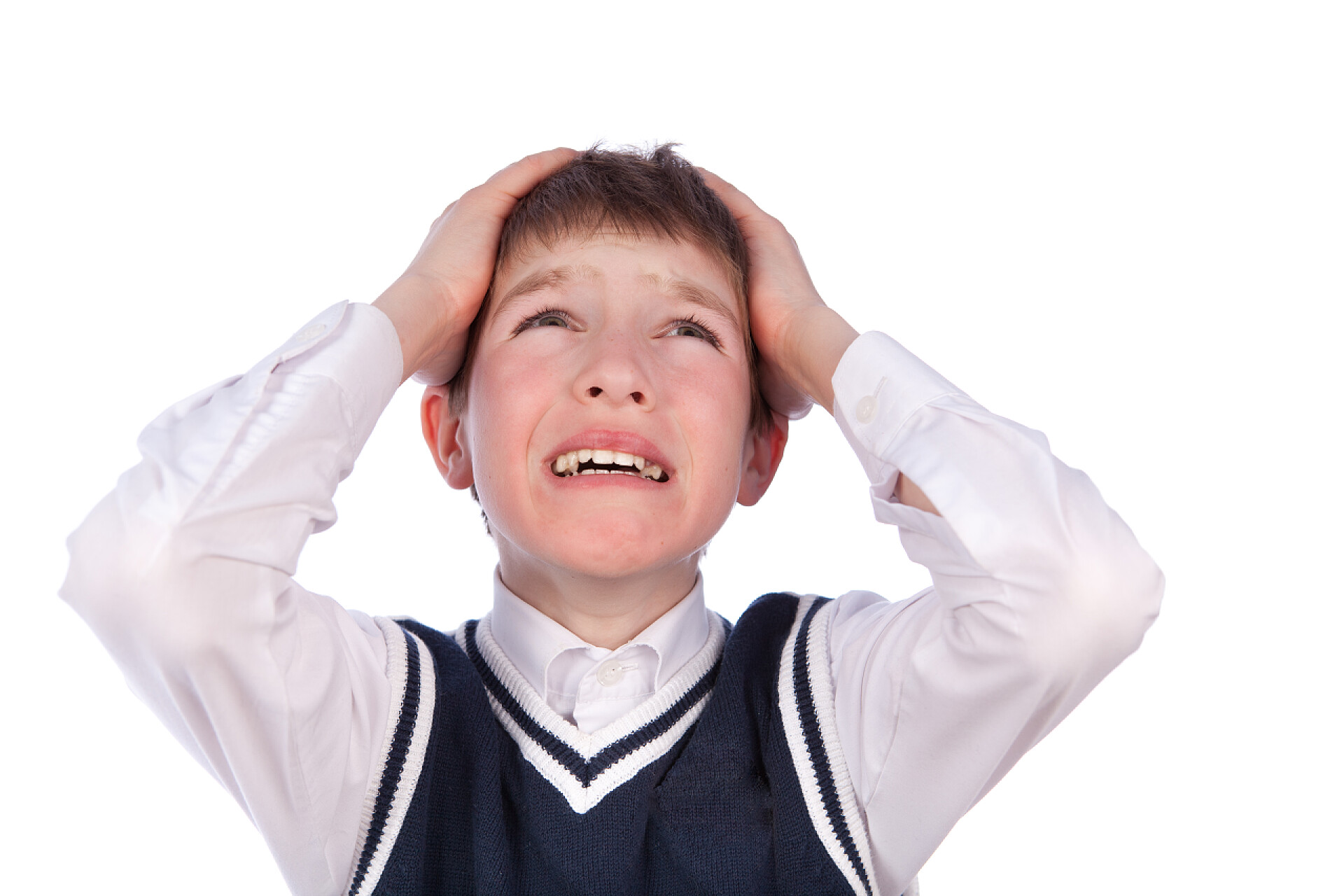 男孩双手抱头做出痛苦表情学者、 绝望和哀悼，隔离