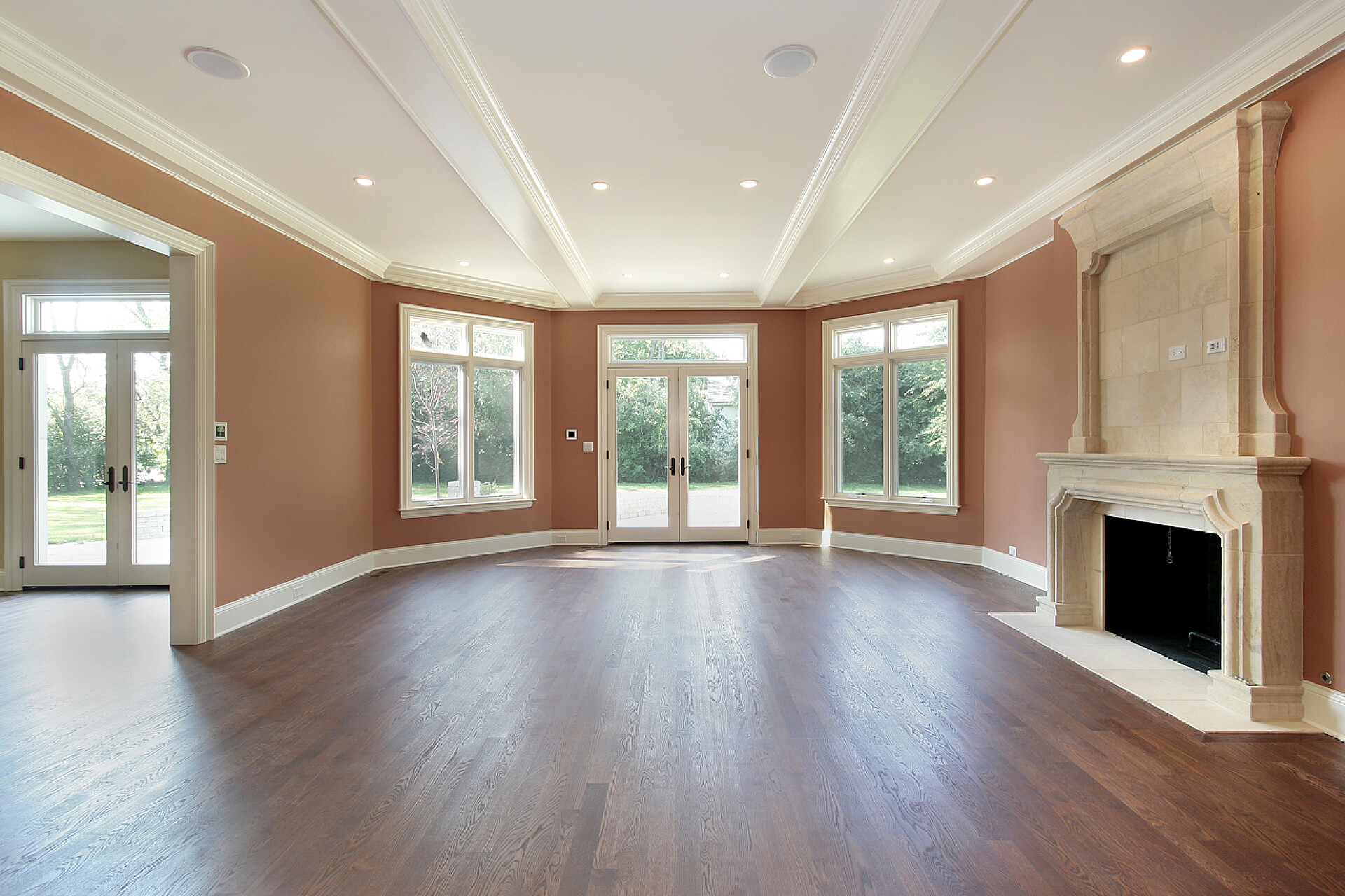 客厅刚装修好的示意图客厅用橙色墙壁