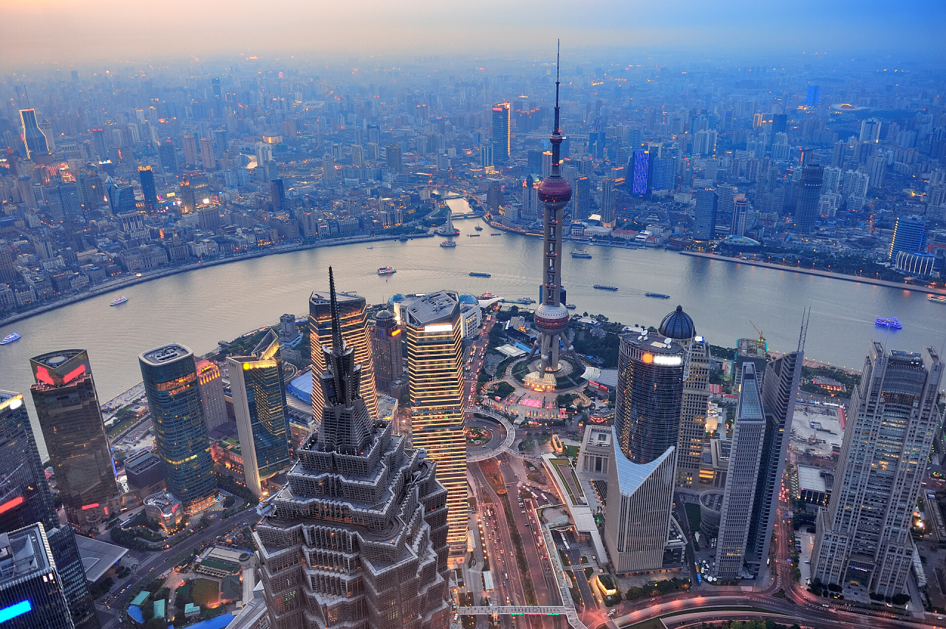 上海摩天大楼瞰图上海日落