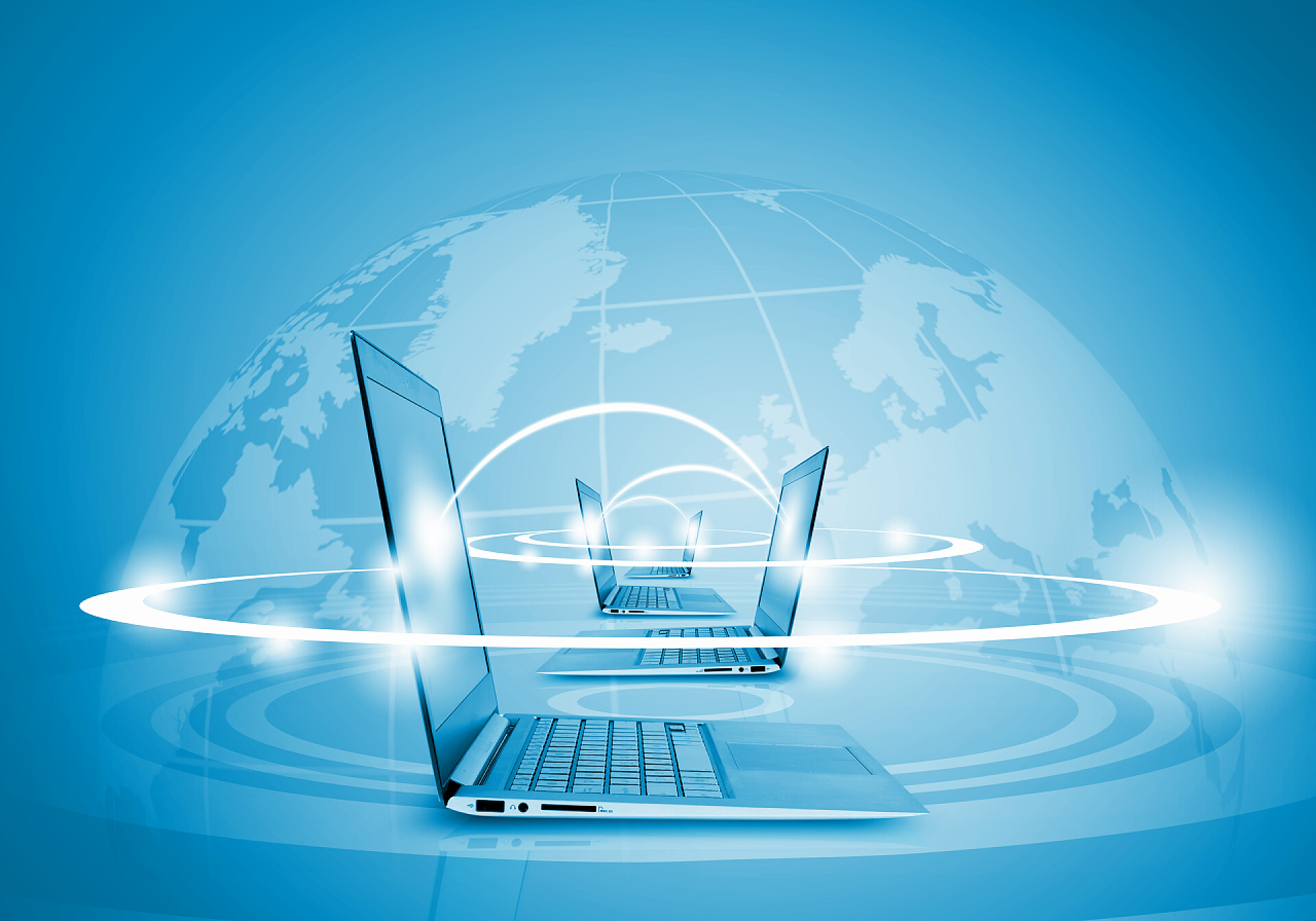 3D全球化概念蓝色的笔记本电脑全球网络