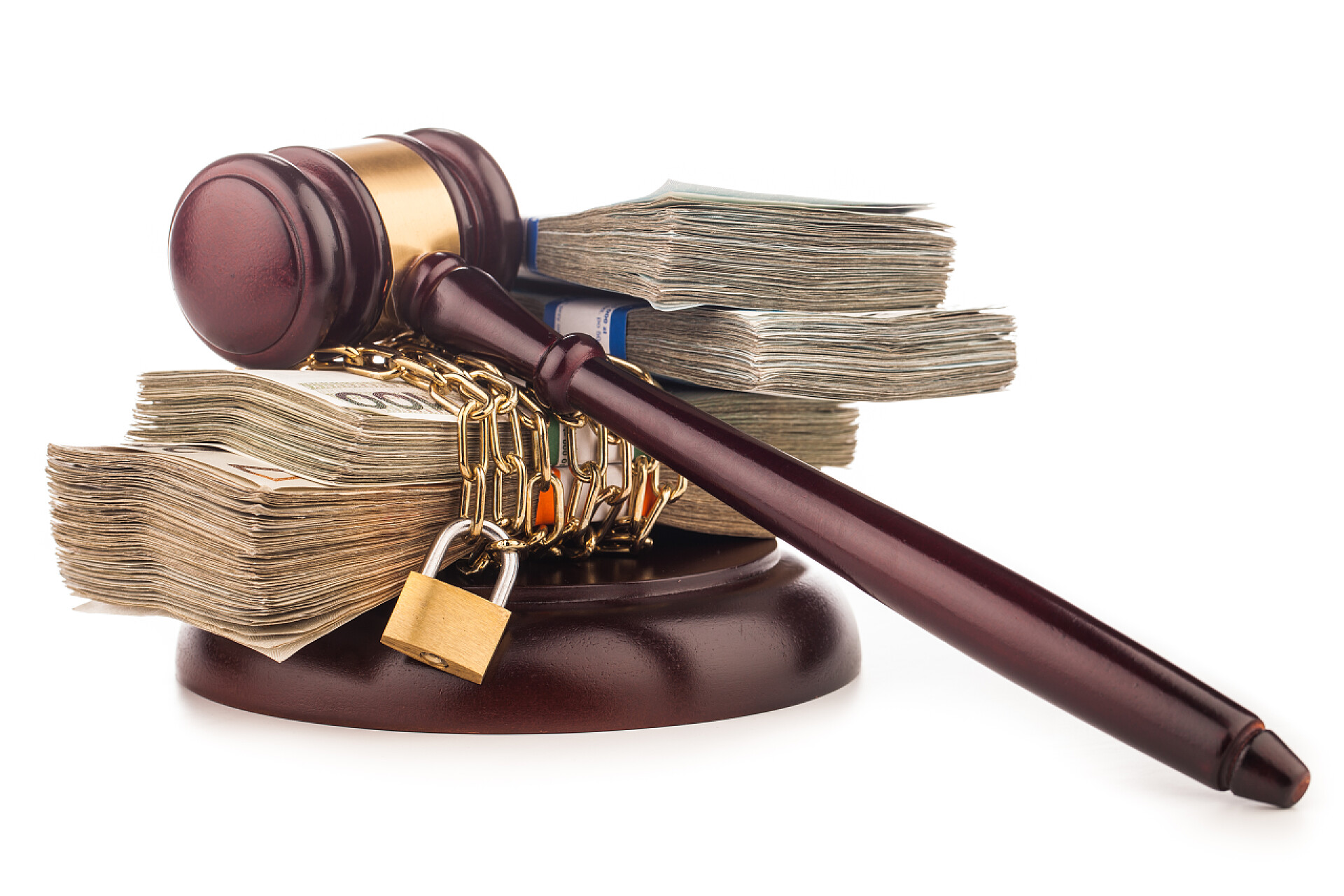 放在钱上的法官锤资金链和法官槌