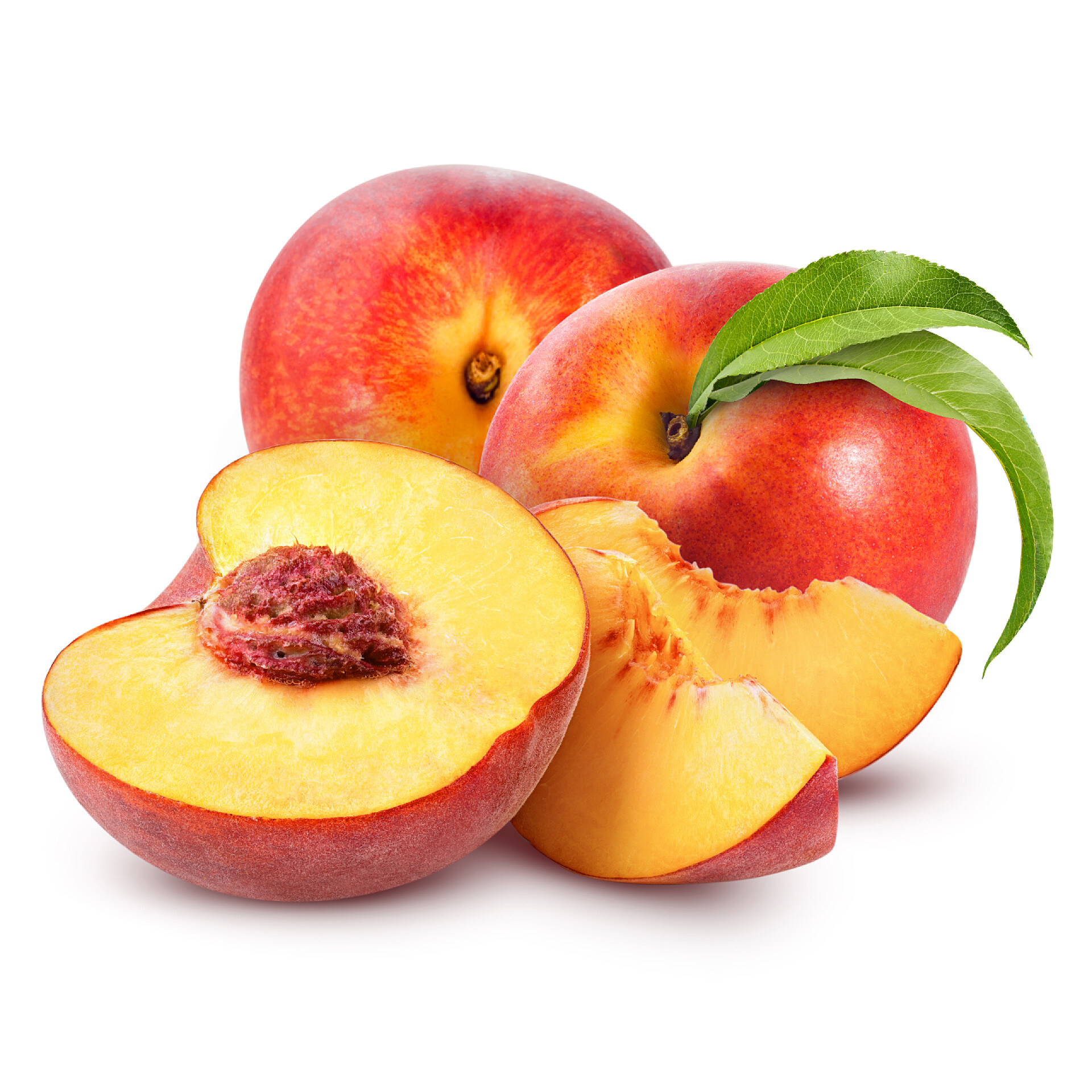 白色背景的新鲜桃子桃子