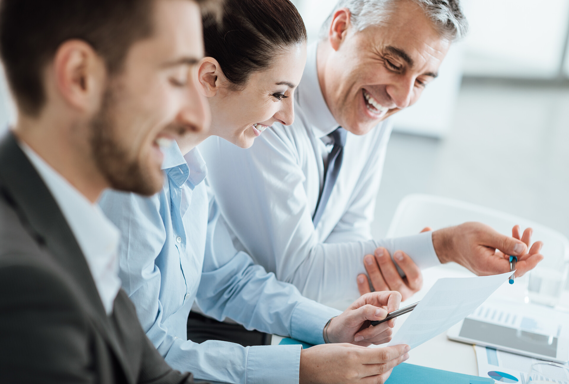 工作中的业务团队业务团队的文书工作的探讨