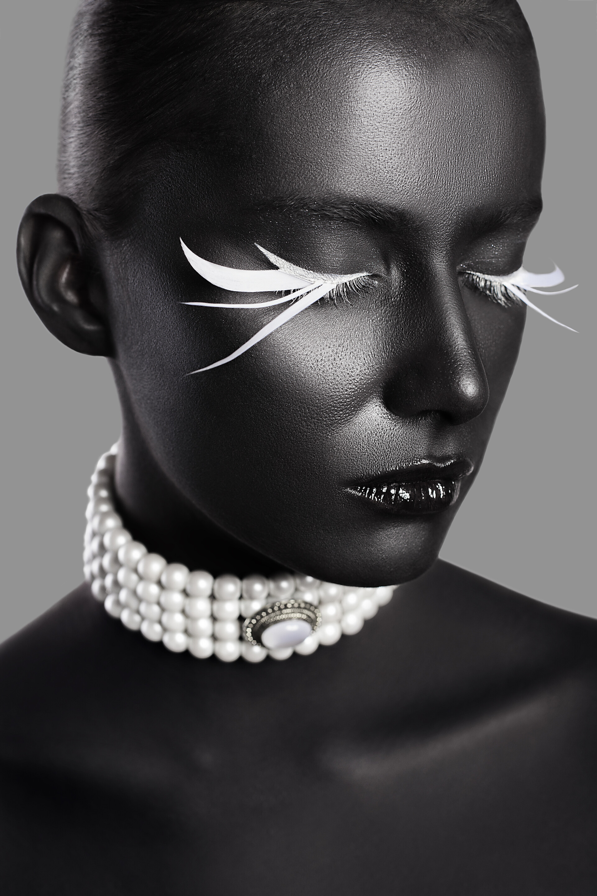 年轻美丽的时装模特肖像高时尚美风格。脸上艺术.