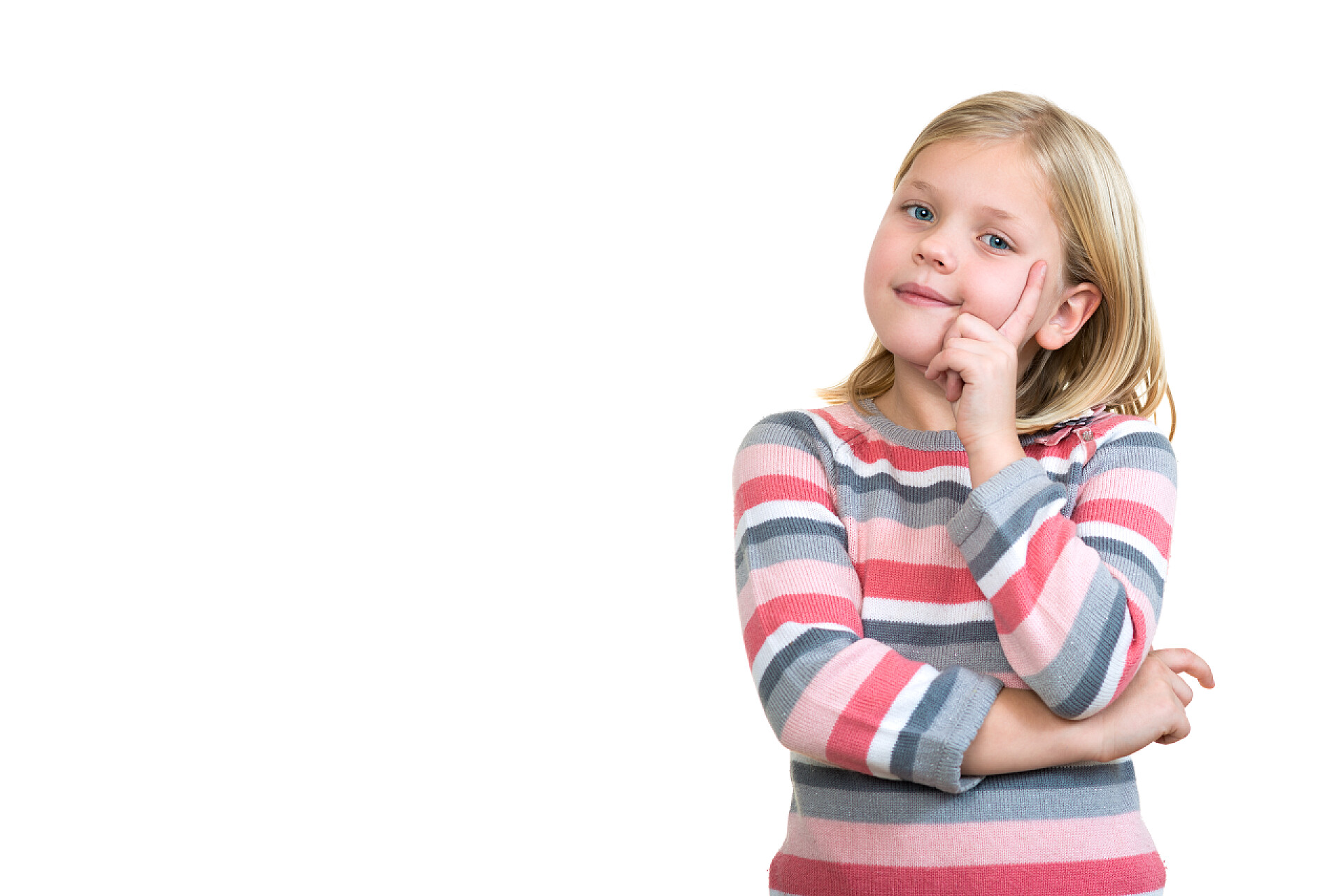 白色背景上快乐的小女孩快乐的小女孩拿着手指在下巴和看