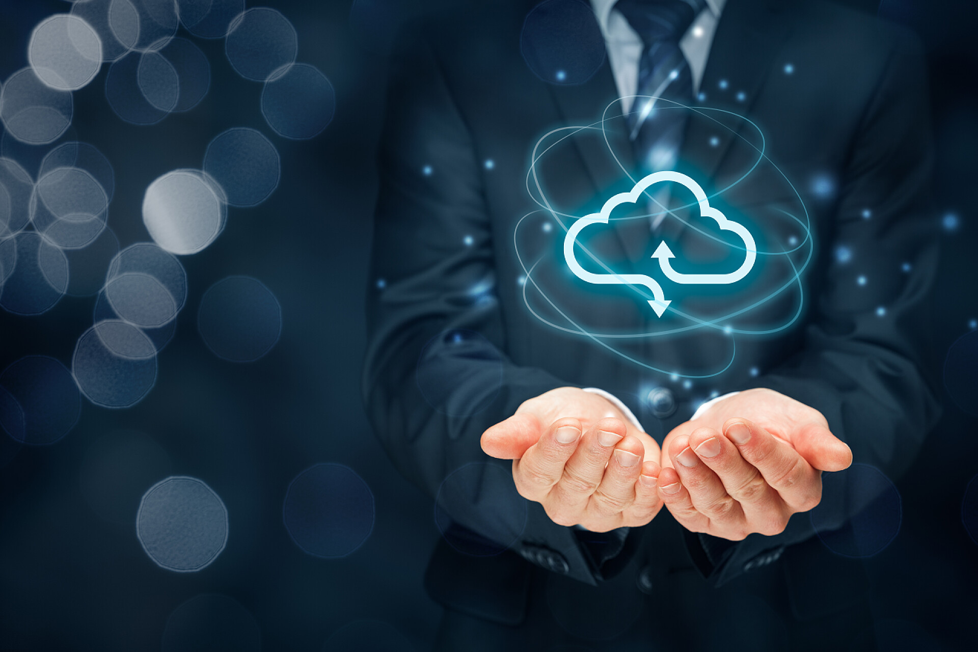 信息技术专家与云计算图标