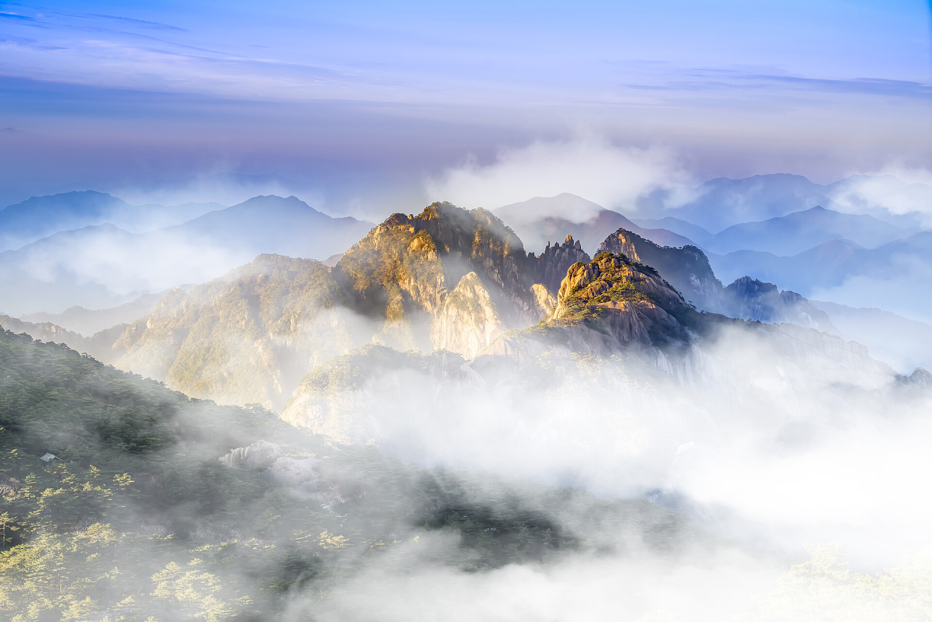 黄山秀丽的自然风光黄山秀丽的自然风光