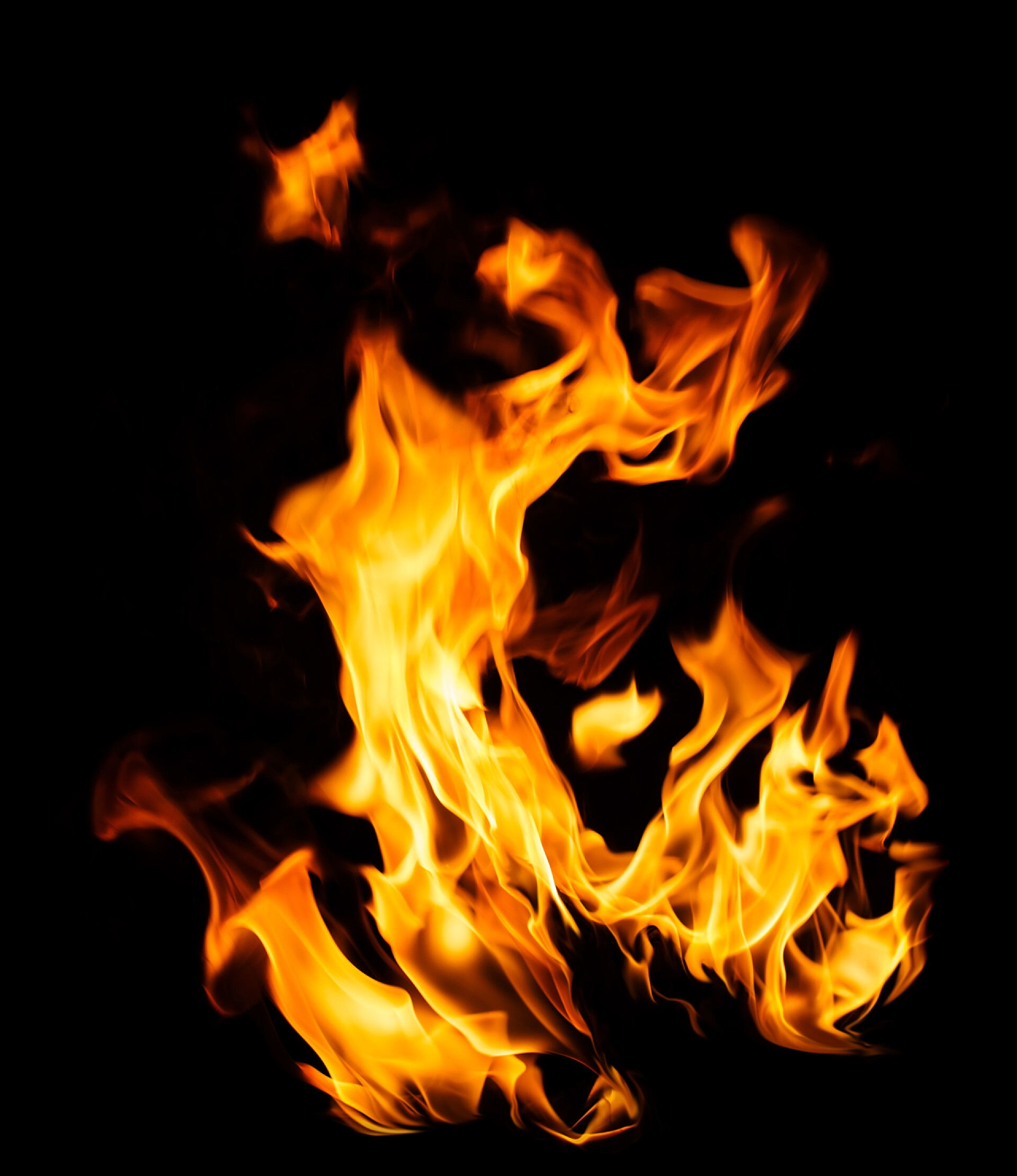 黑色背景一团燃烧的火焰火火焰