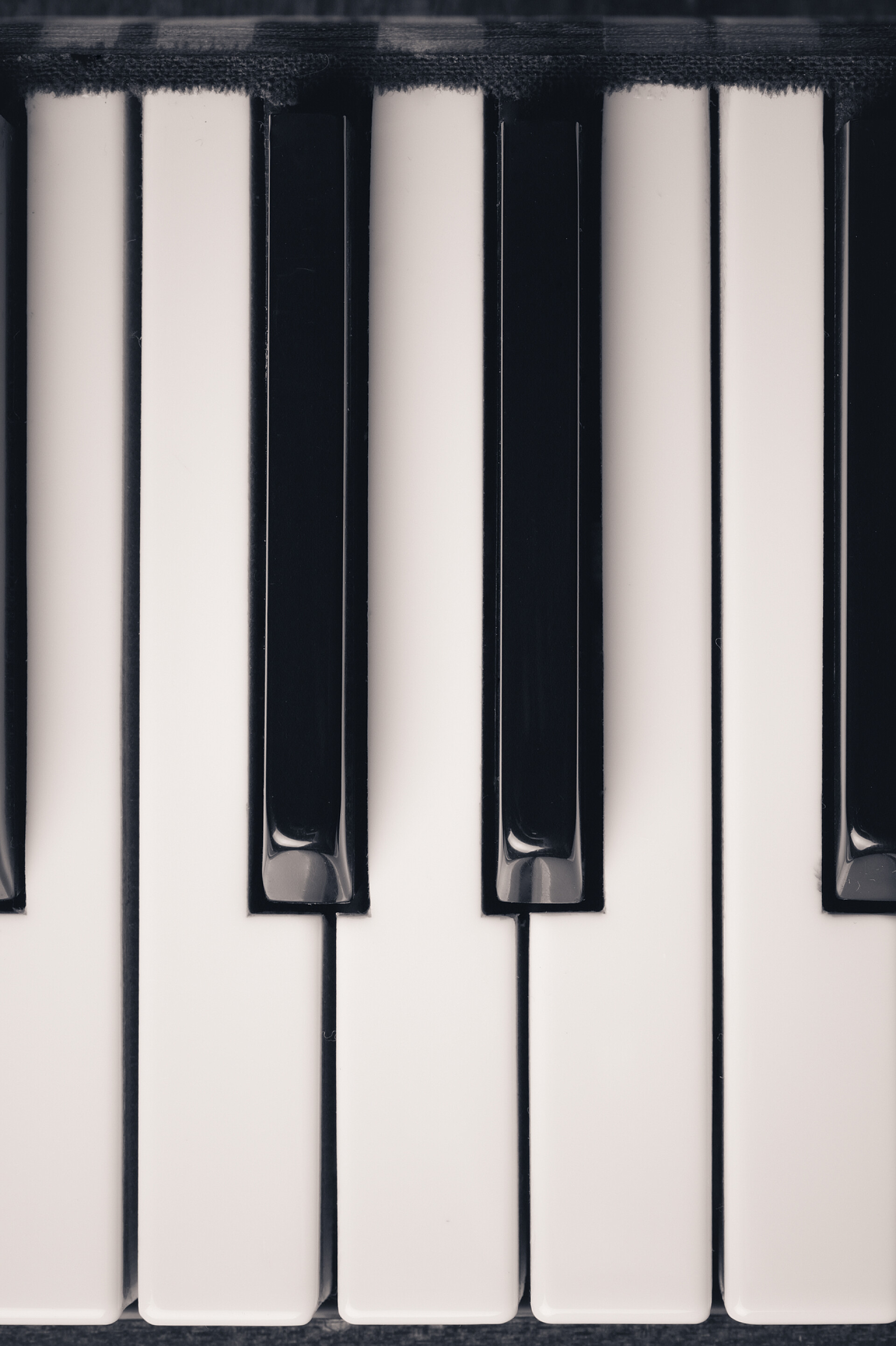 老钢琴键特写旧钢琴键