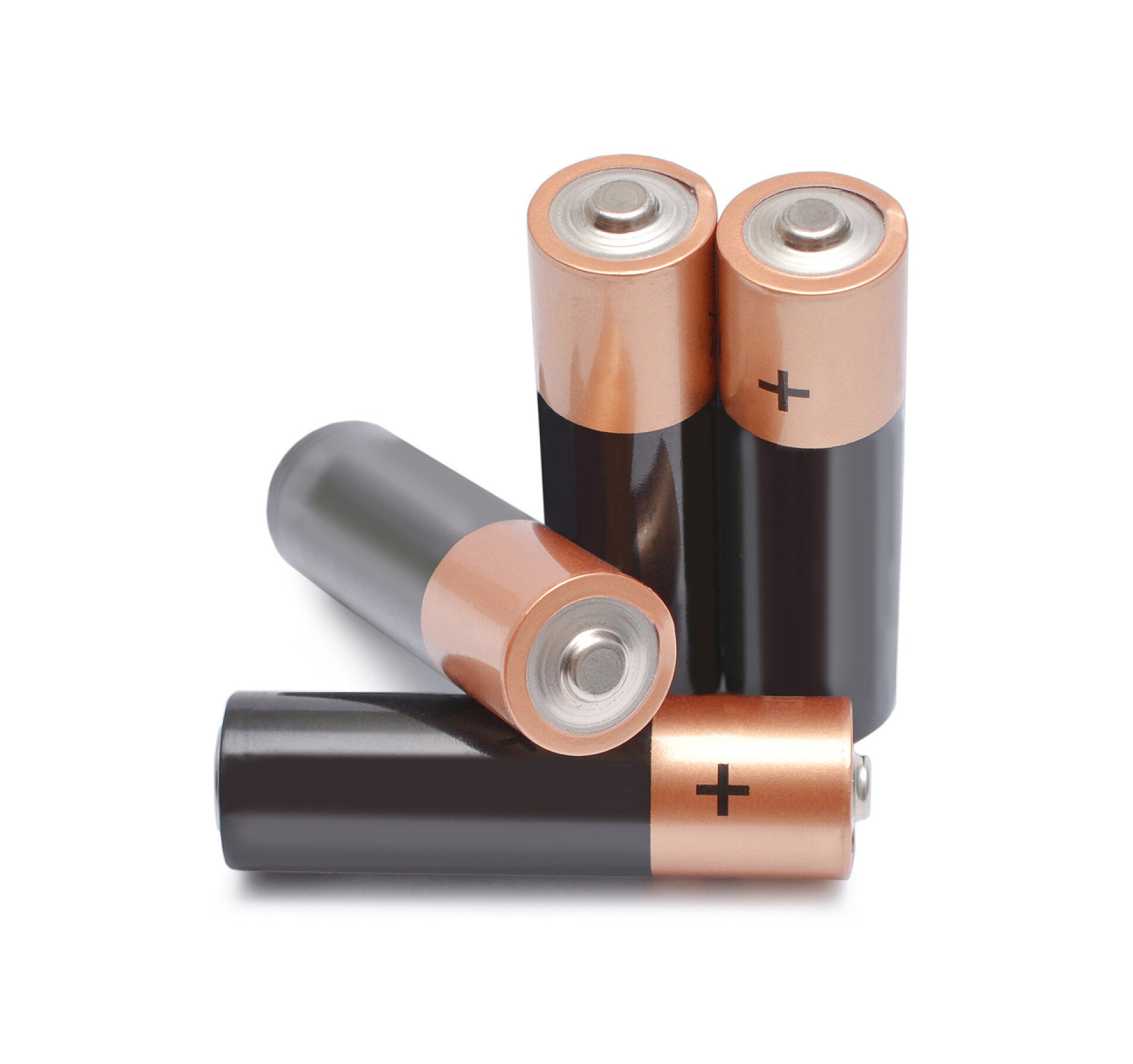 白色背景上的电池电池