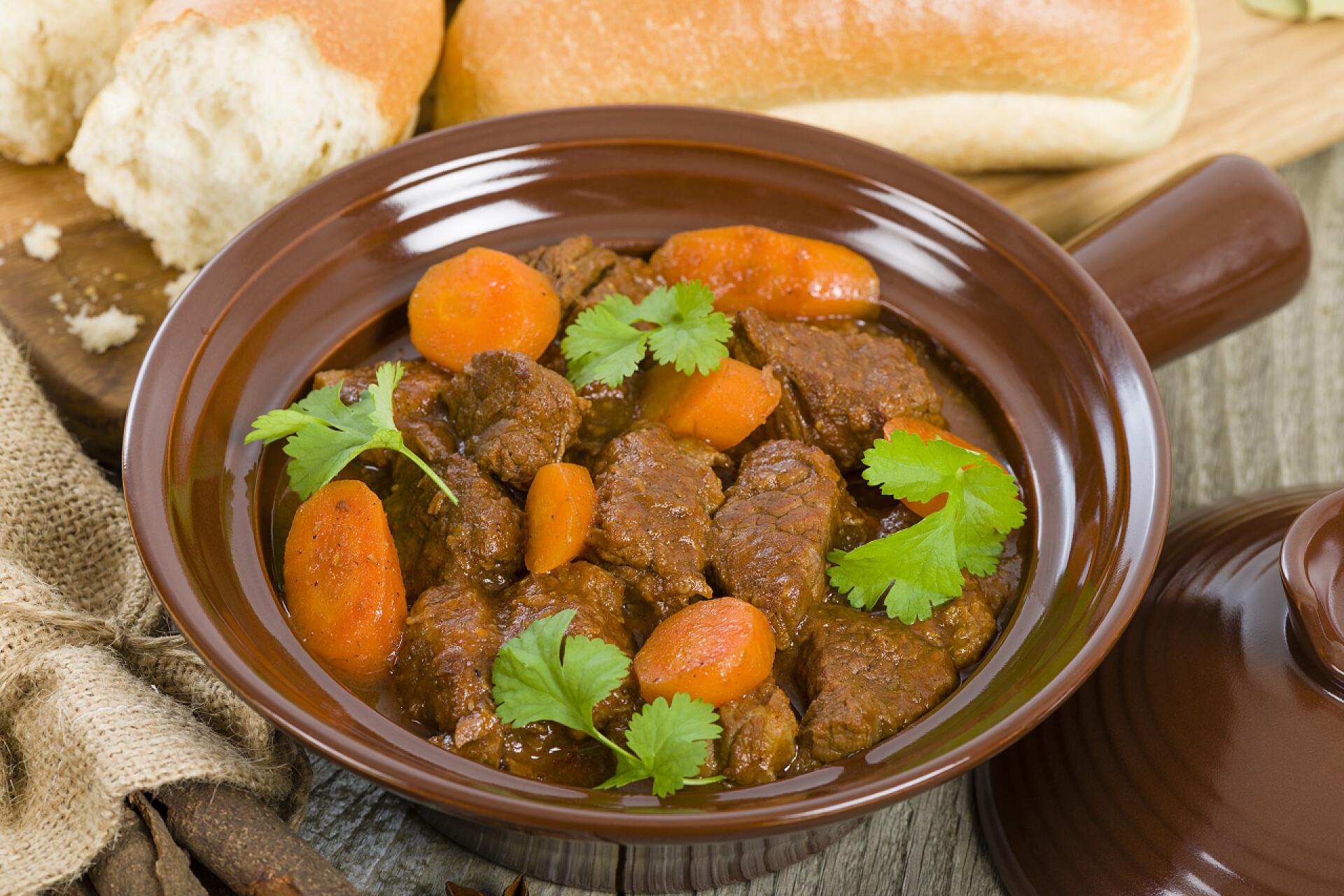 一碗美味的炖牛肉