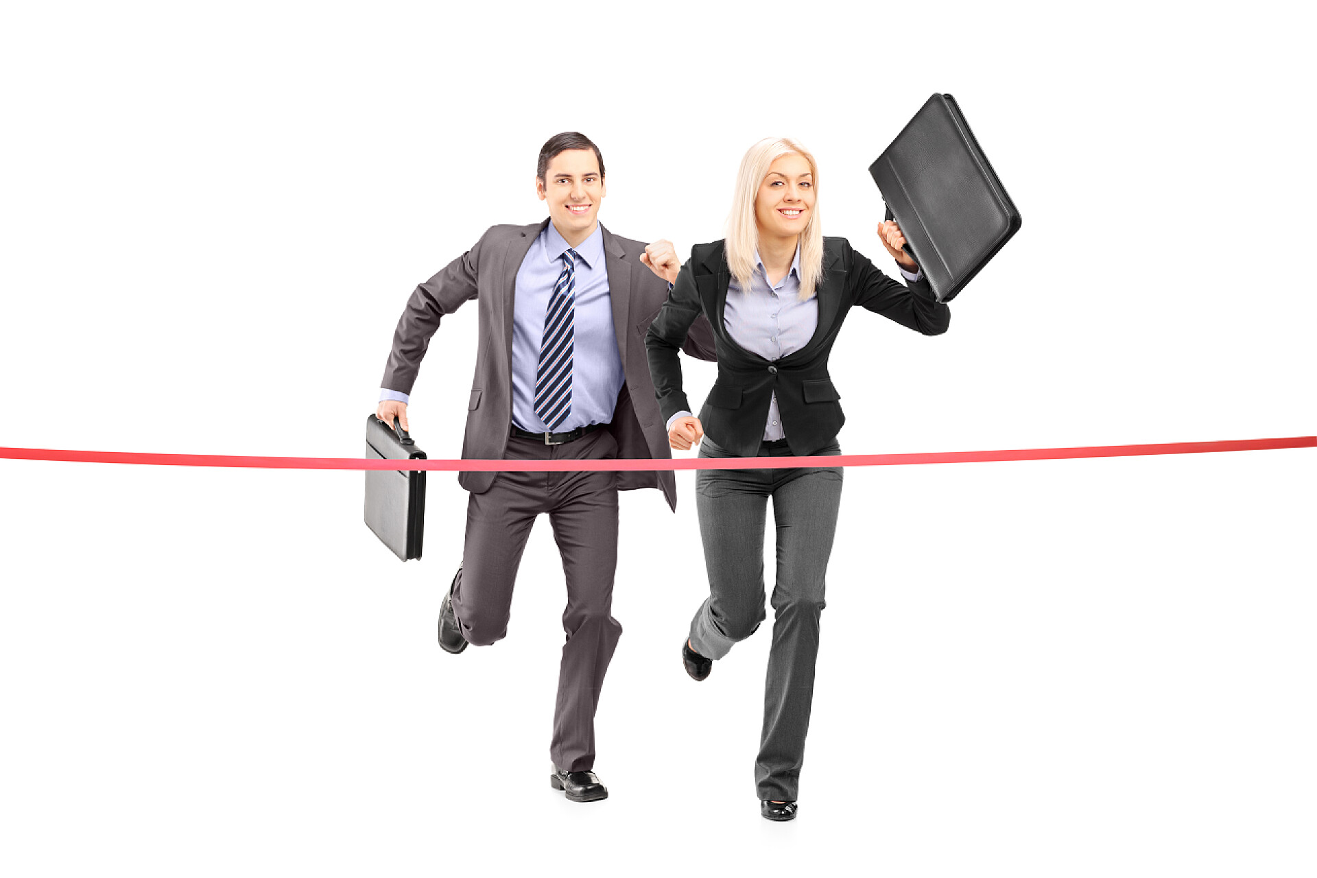 白色背景中朝终点奋力奔跑的两个商人商人向终点线跑