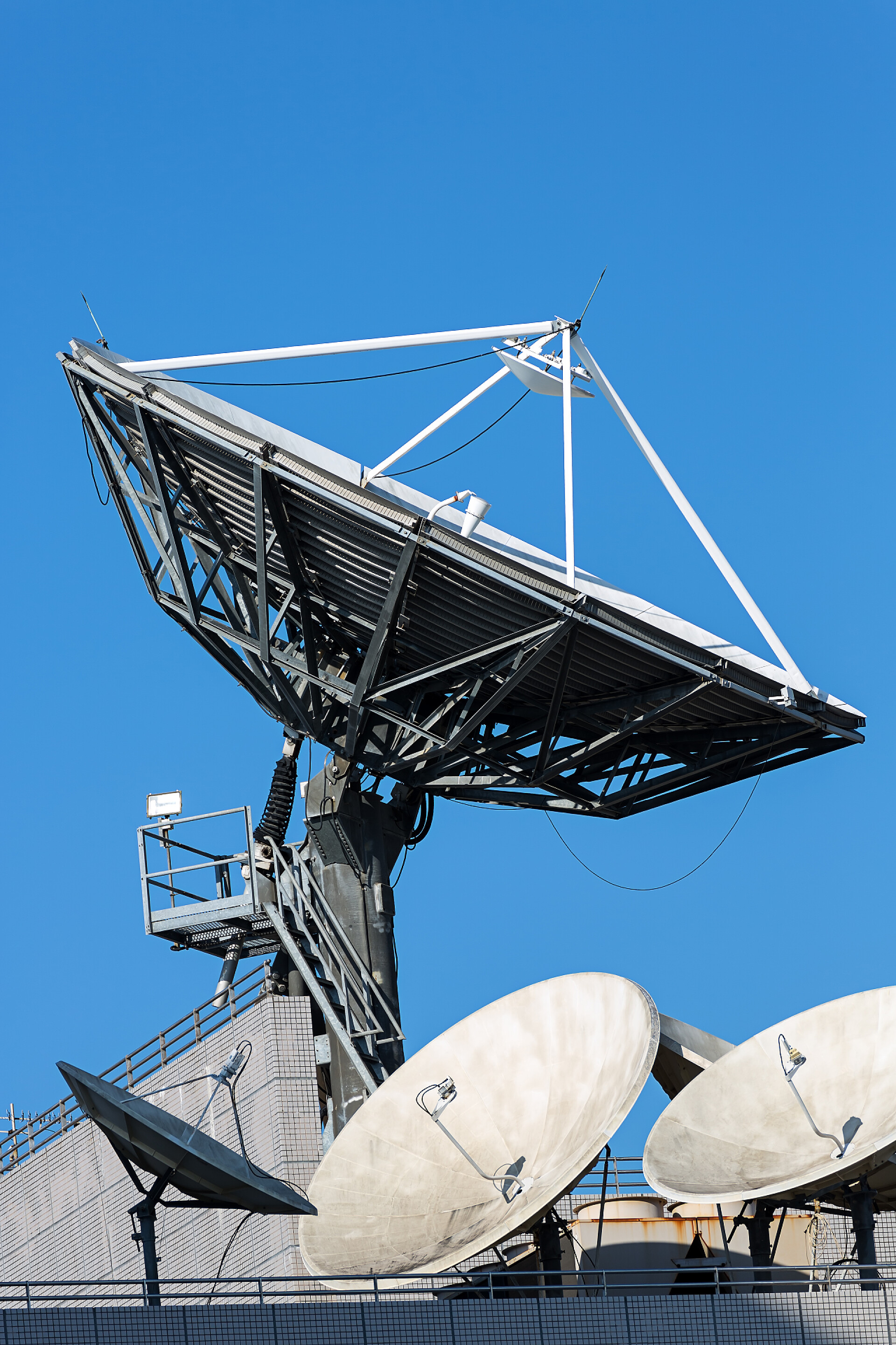 电信卫星特写镜头电信卫星