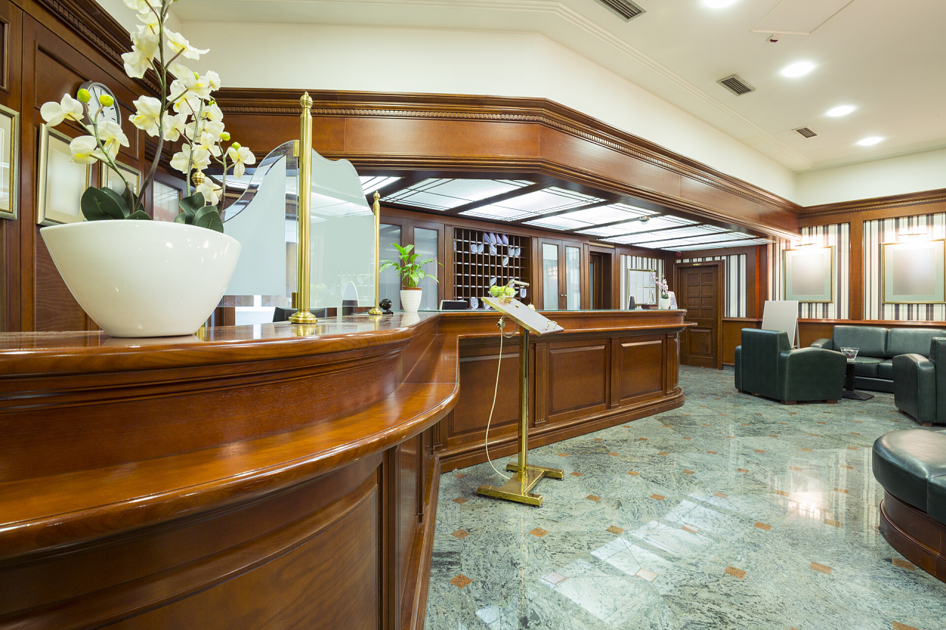 酒店大堂经典风格室内设计经典风格酒店大堂室内设计