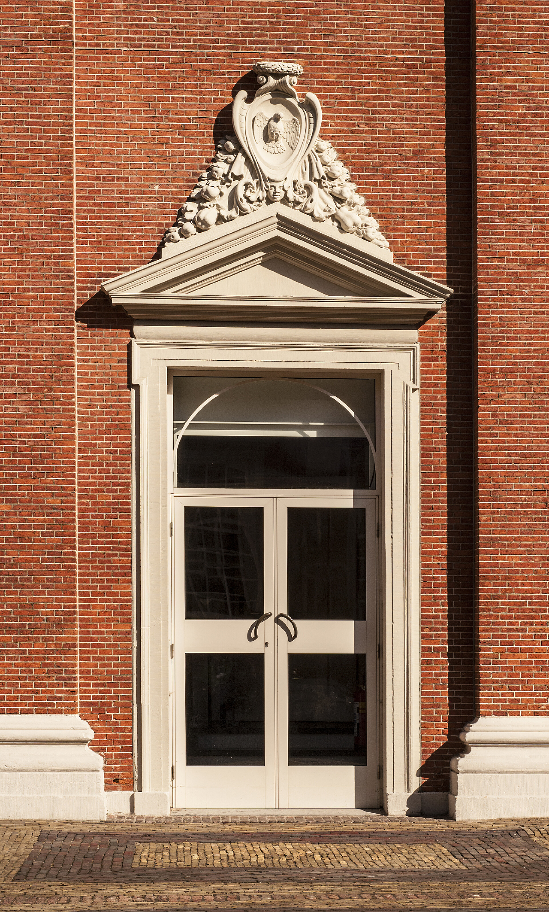 在荷兰一扇美丽的门 美丽门装饰