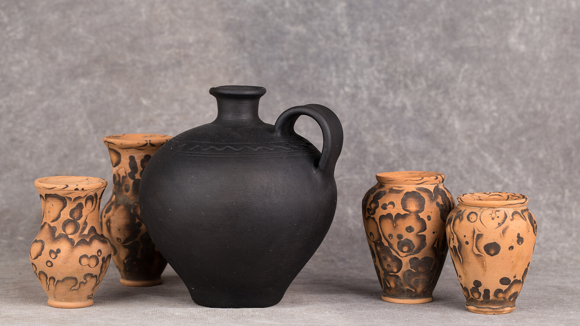 陶瓷手工器具手工制作的装饰陶瓷