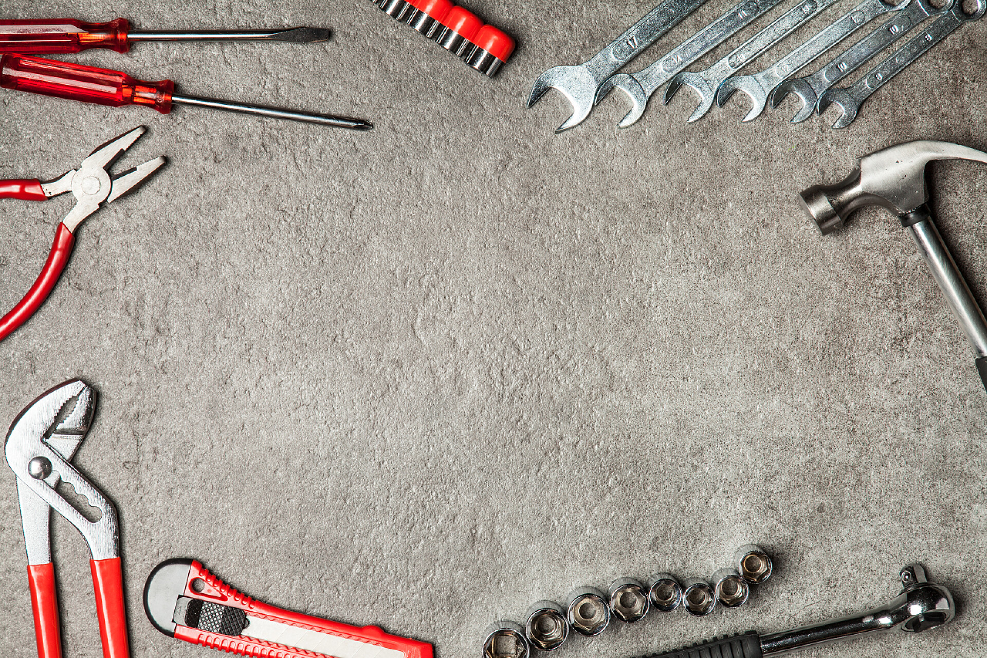 地上的不同工具DIY工具集