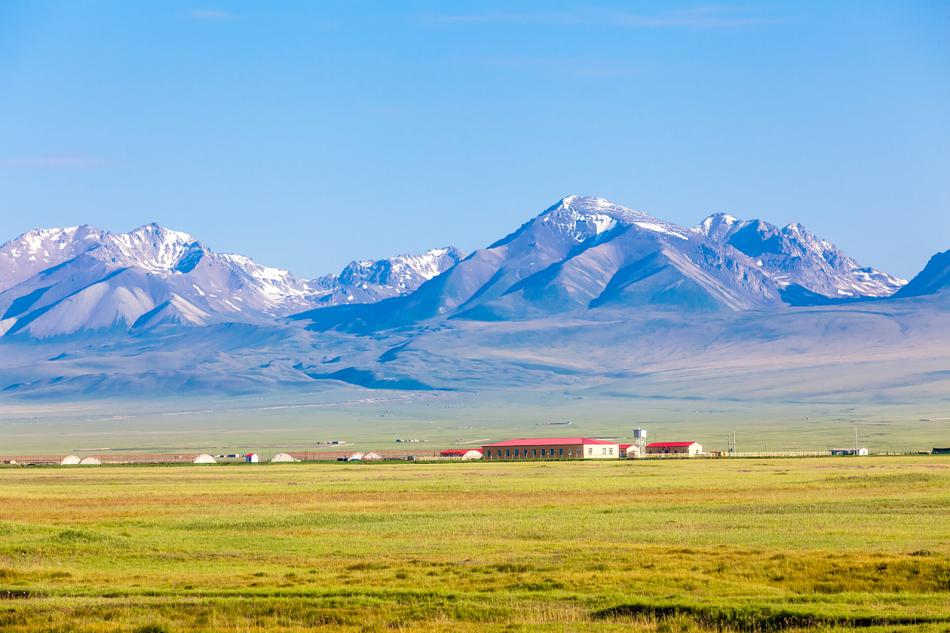 新疆风景中国新疆草原美景中国新疆草原