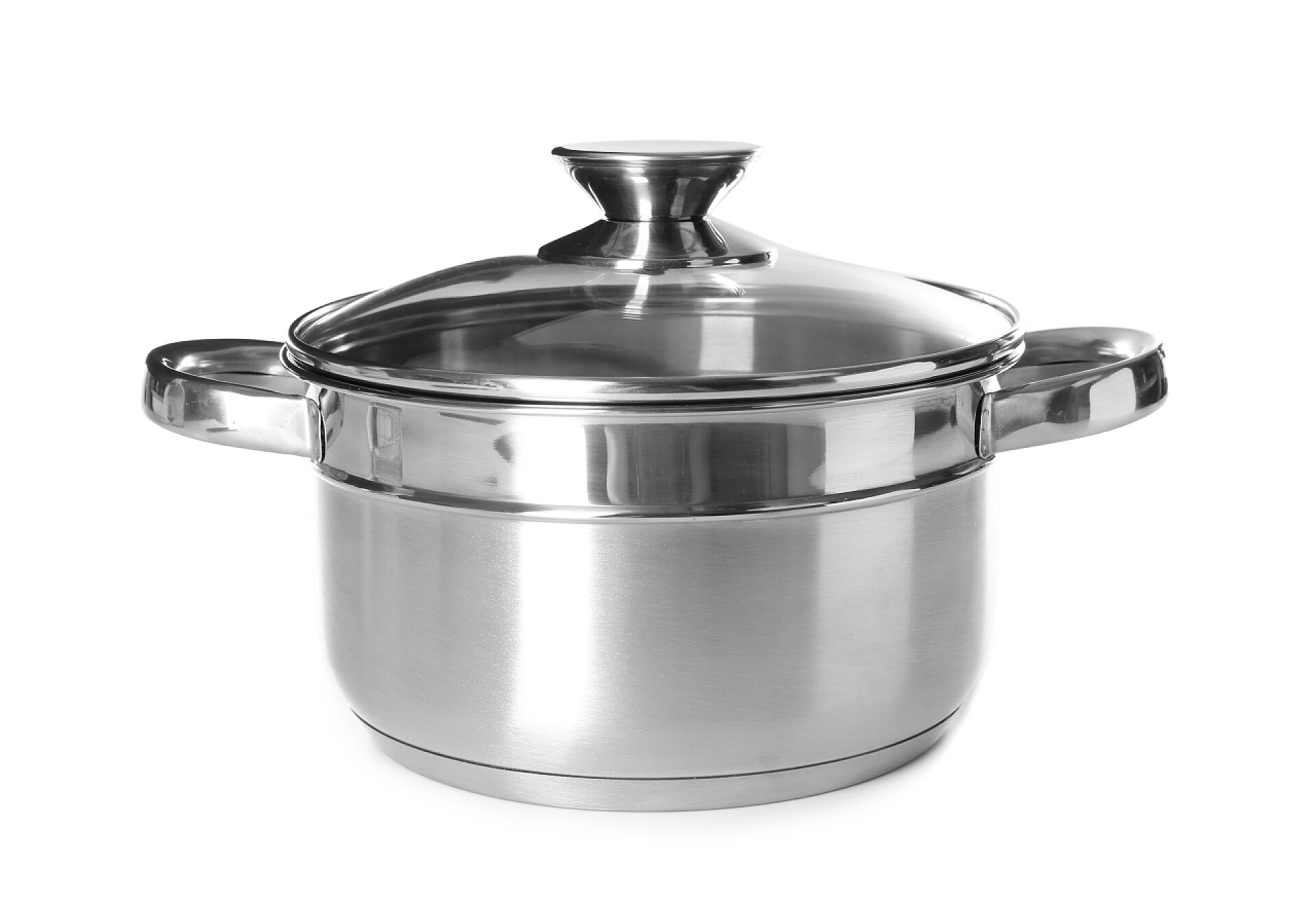 白色背景上的平底锅白色金属平底锅