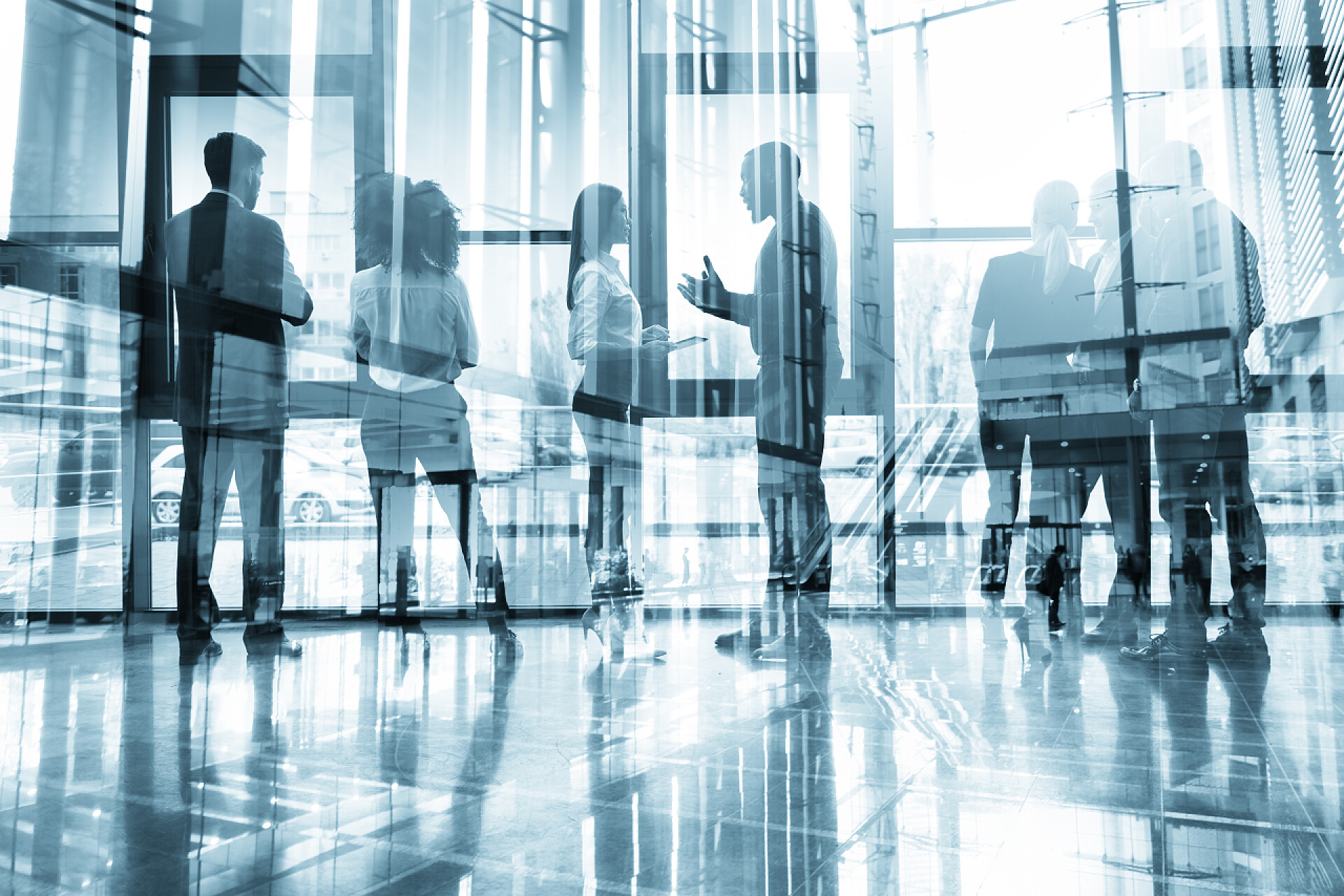 商务人士在办公室里的合作商务人士在办公室共同协作。双重曝光效果。公司， 公司.