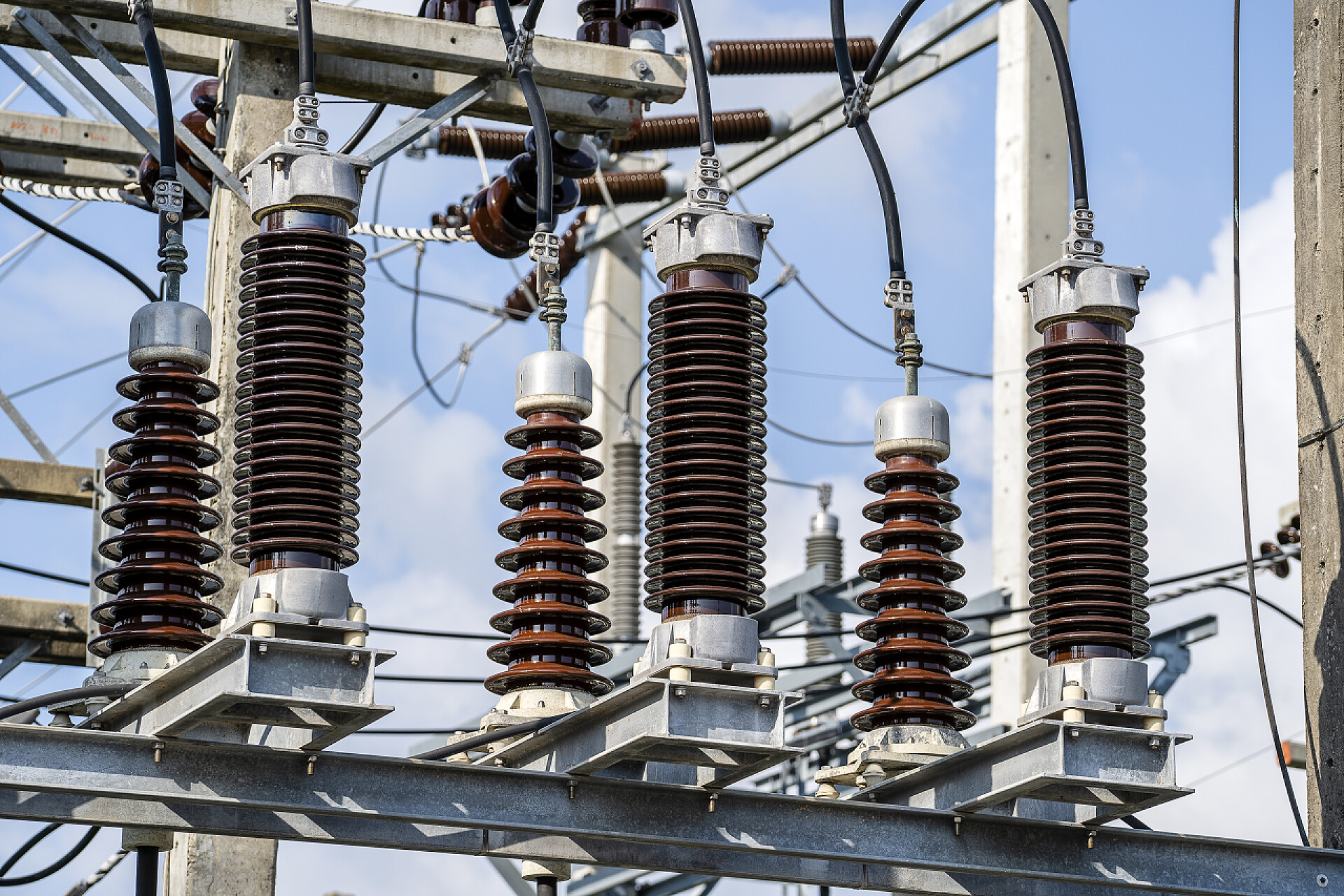 电力站的高压电气特写电力变电站的高压电气绝缘