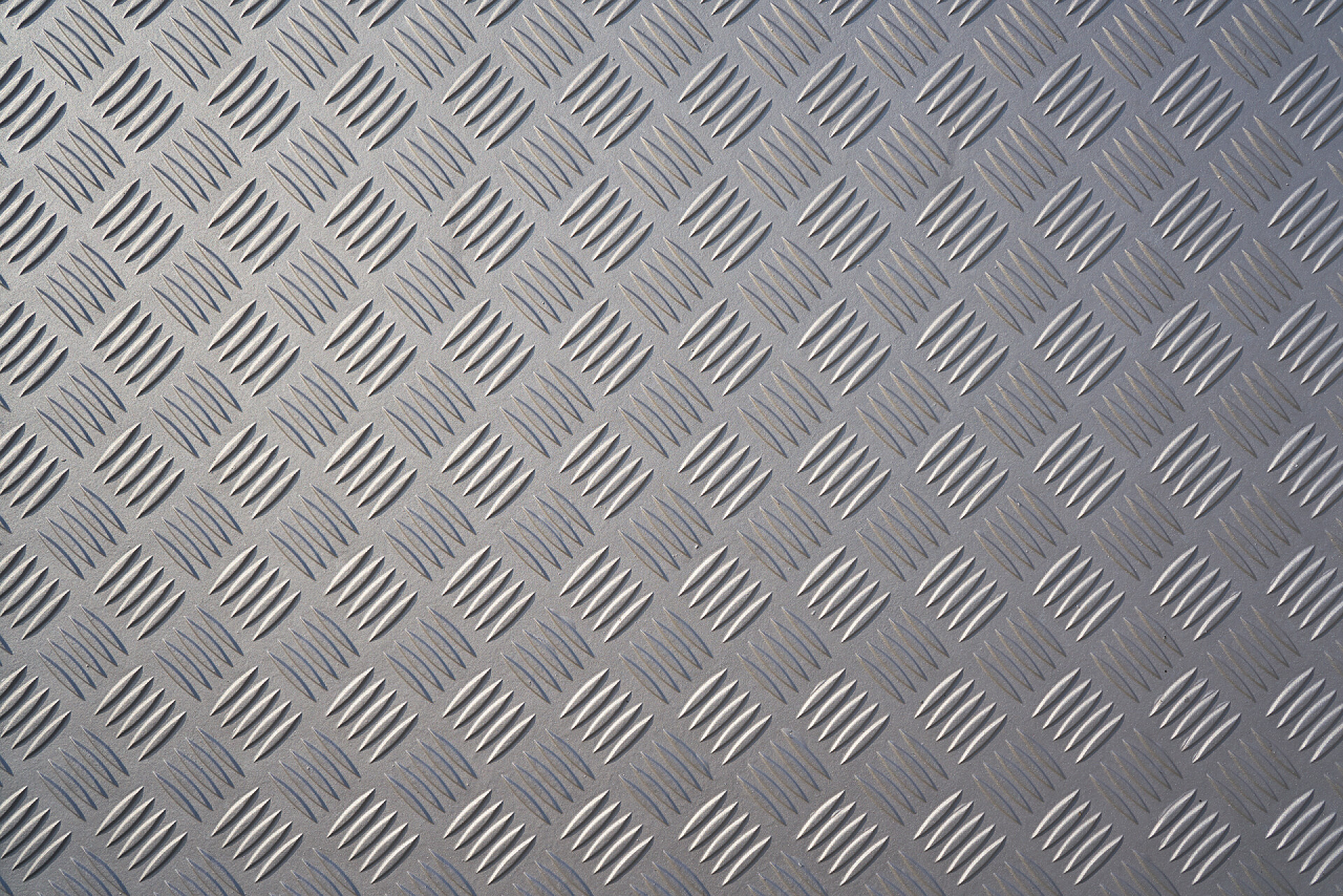 银色不规则金属纹理金属止回阀板的特写