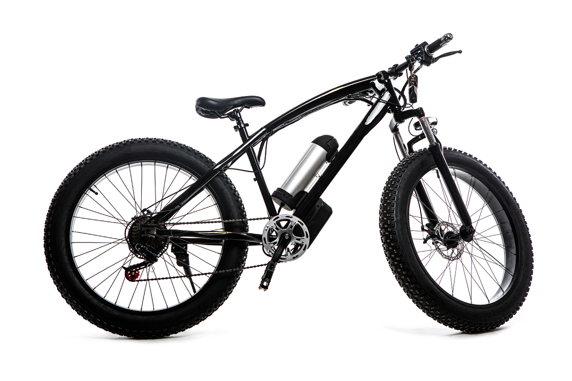 白色背景的黑色自行车白色背景的黑色电动自行车。运动自行车.