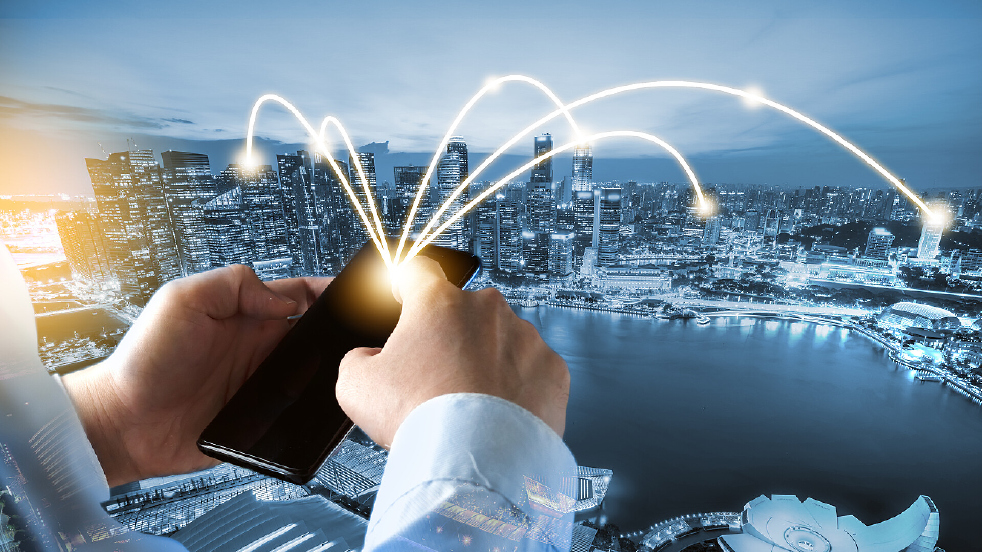 智能城市概念智能城市的现代创新电信与互联网网络连接.5G无线数字连接与物联网的概念.