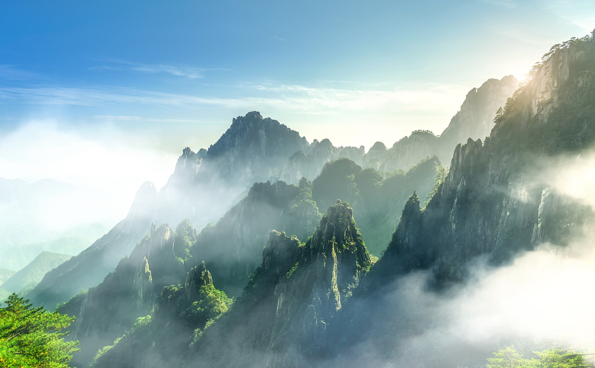 黄山秀丽的自然山川风光黄山秀丽的自然风光