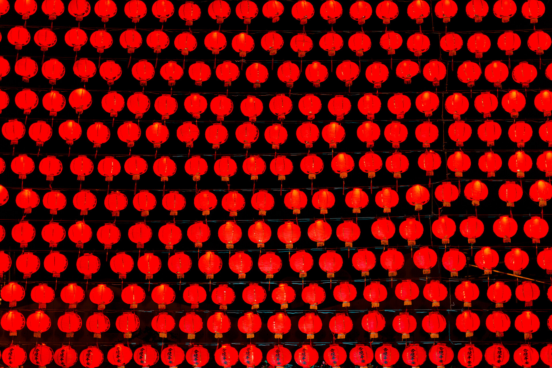 红色灯笼组成的一幅画美丽的红灯笼图案