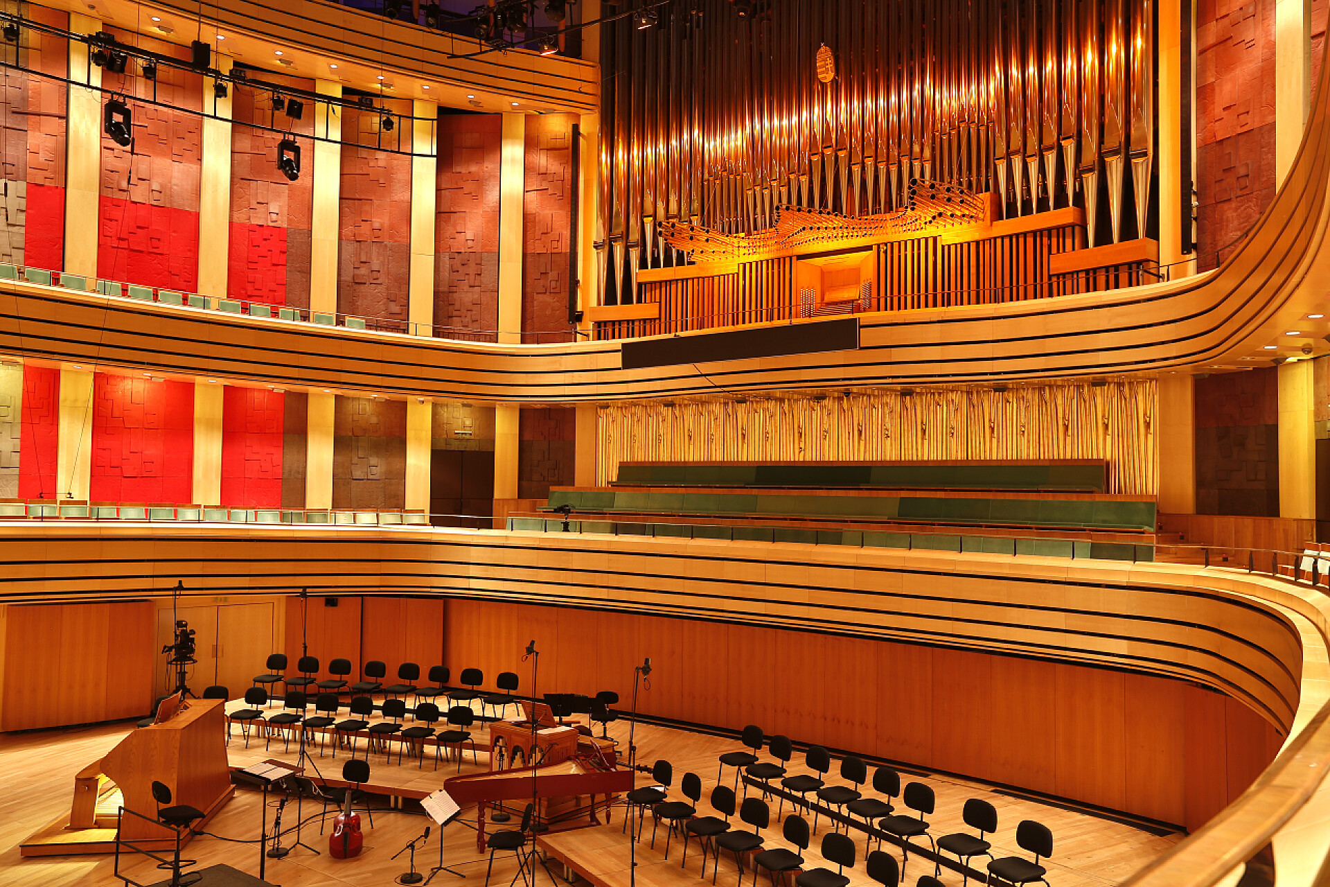 豪华布达佩斯教会大会厅